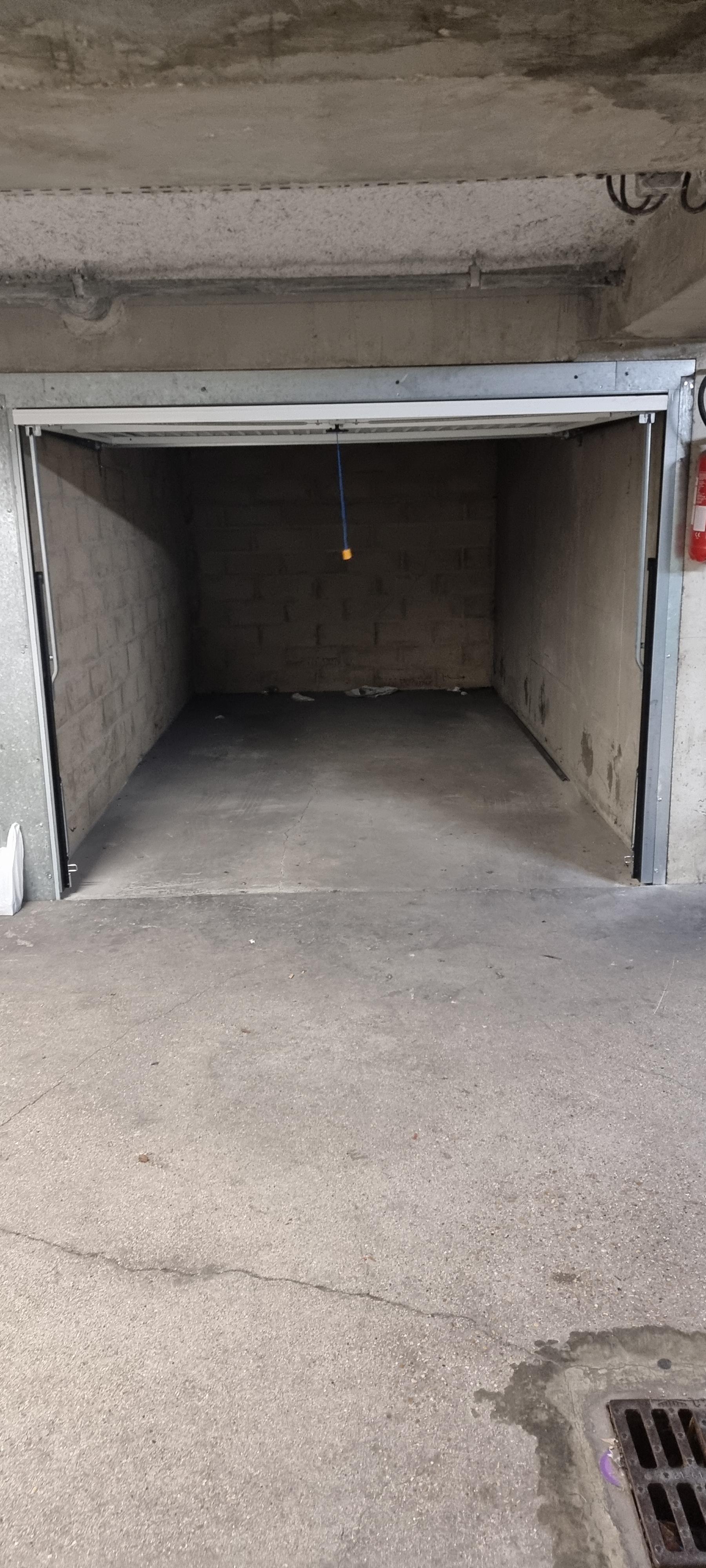 Box en sous sol / Fontenay sous bois