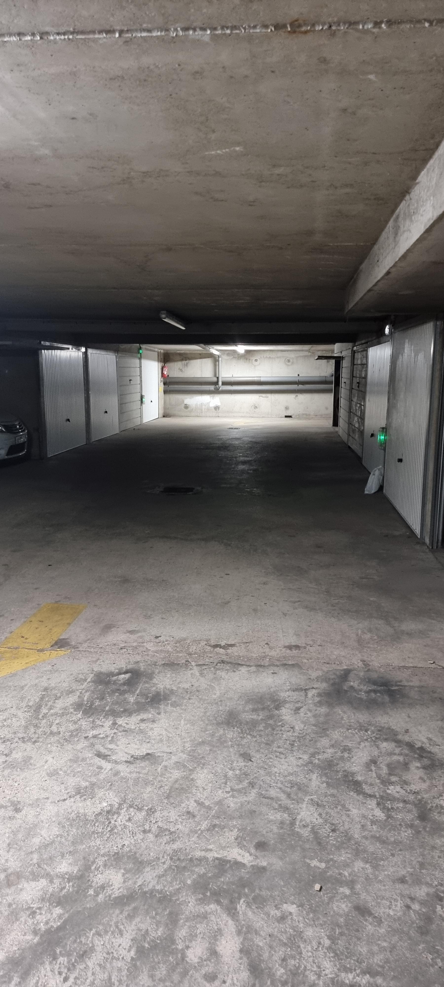 Box en sous sol / Fontenay sous bois