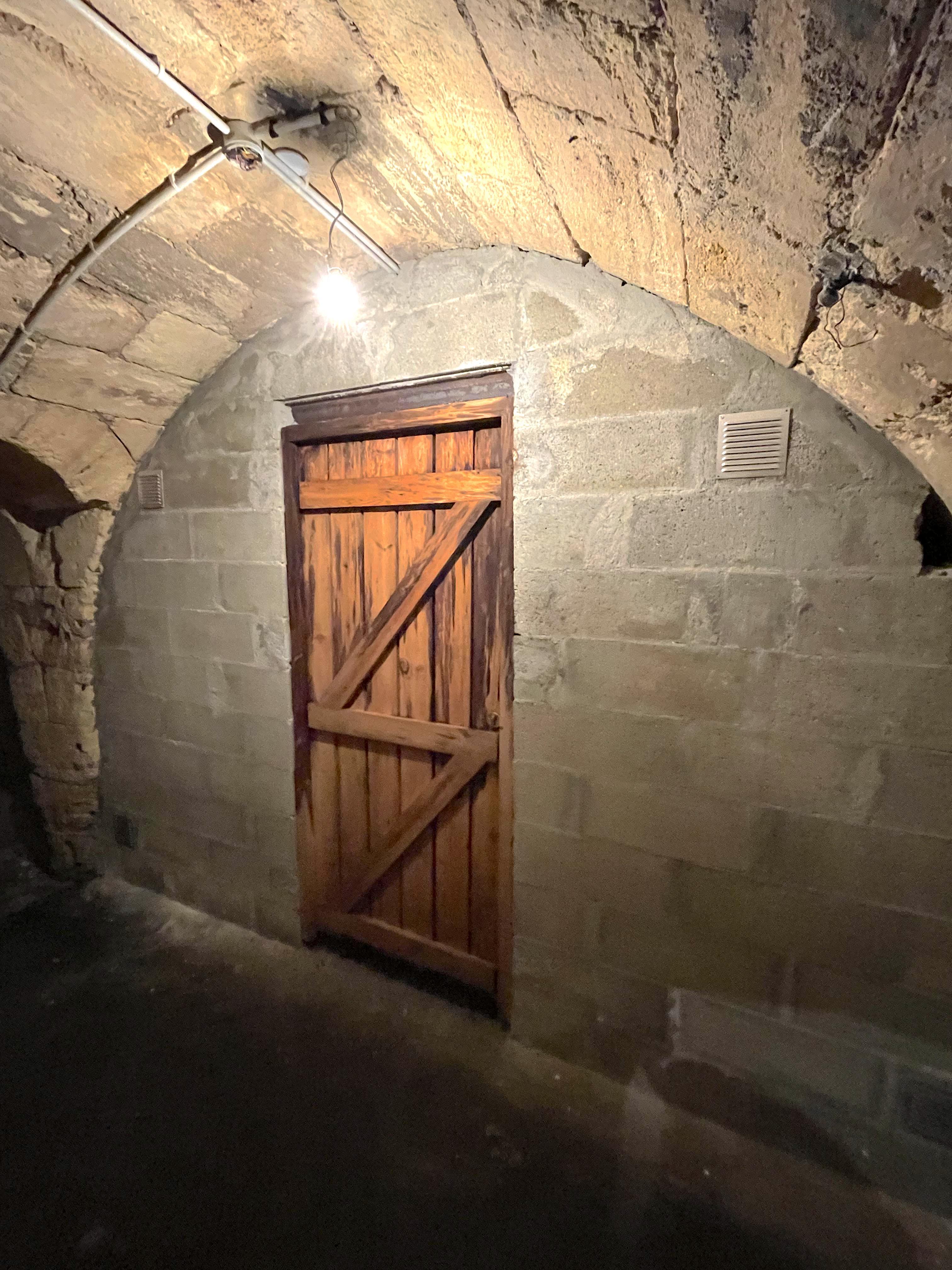 Cave voûtée sécurisée : Bordeaux Centre