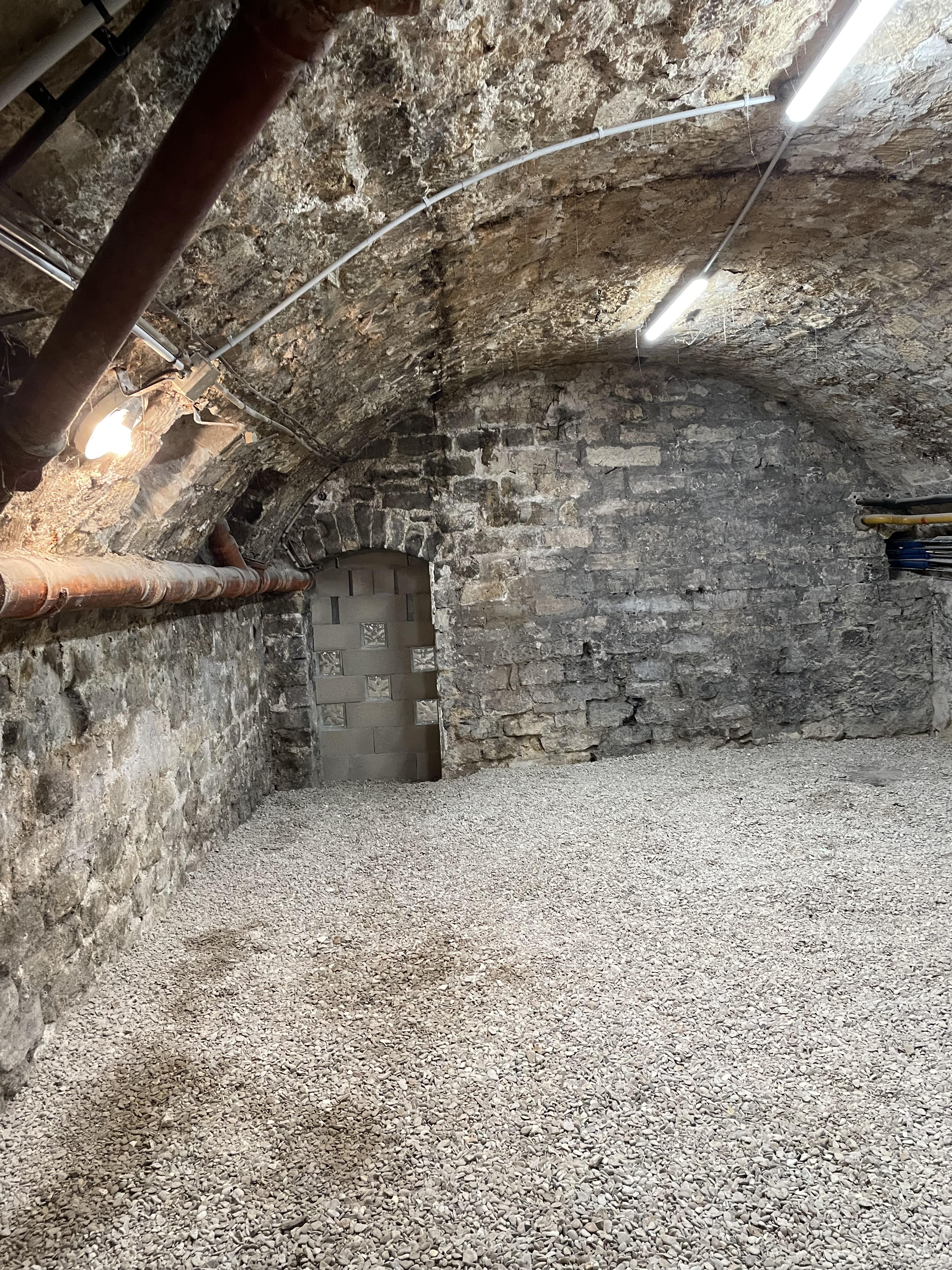 Cave pour stockage de 30m²