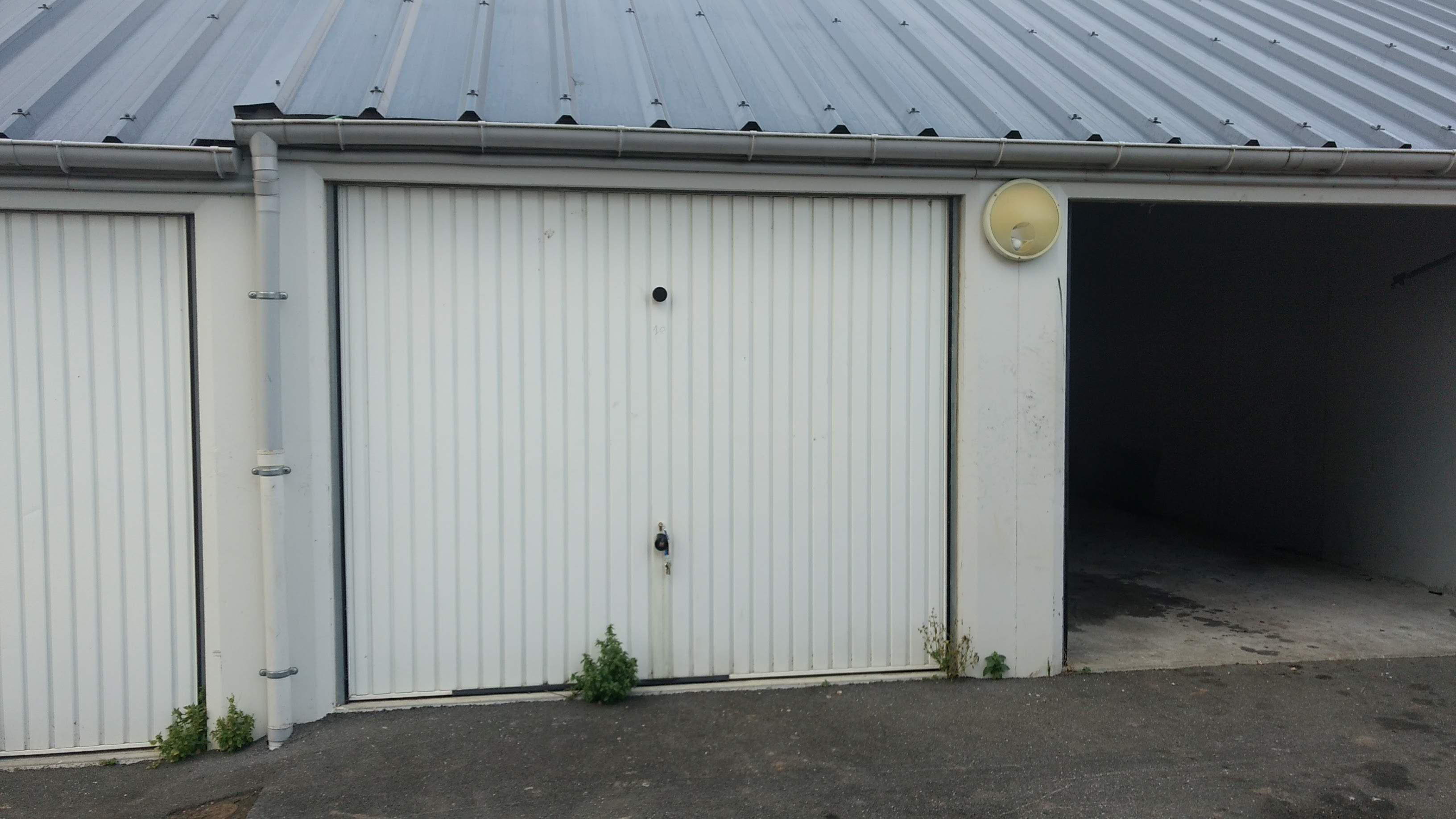 Location garage fermé stockage ou parking