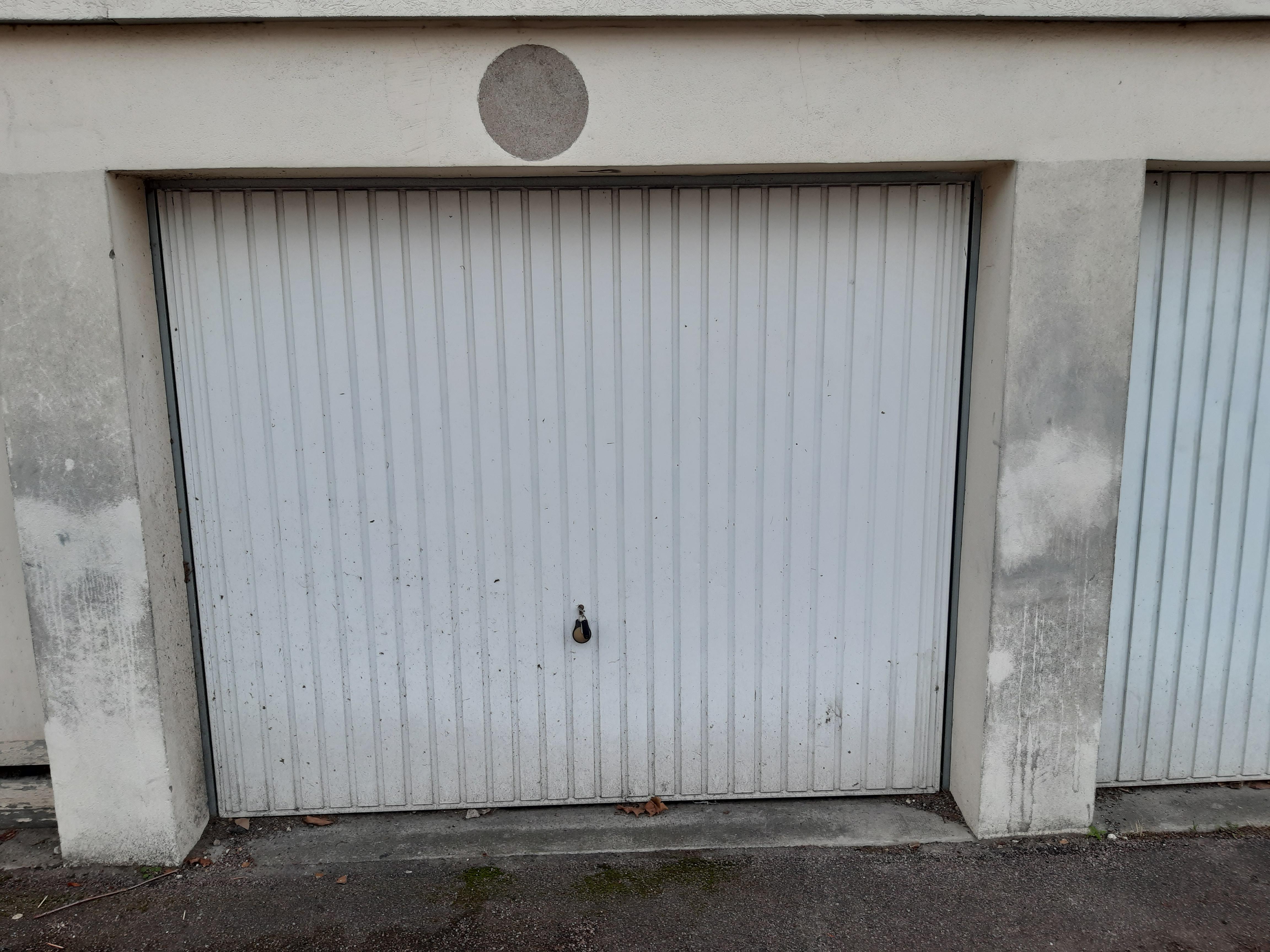 Box de stockage / garage à Châlette-sur-Loing