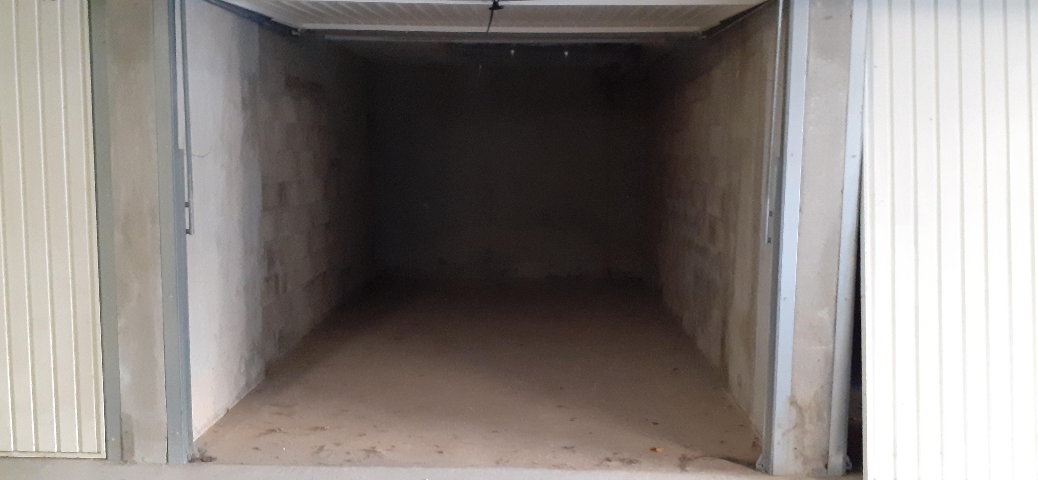 Location garage fermé / box