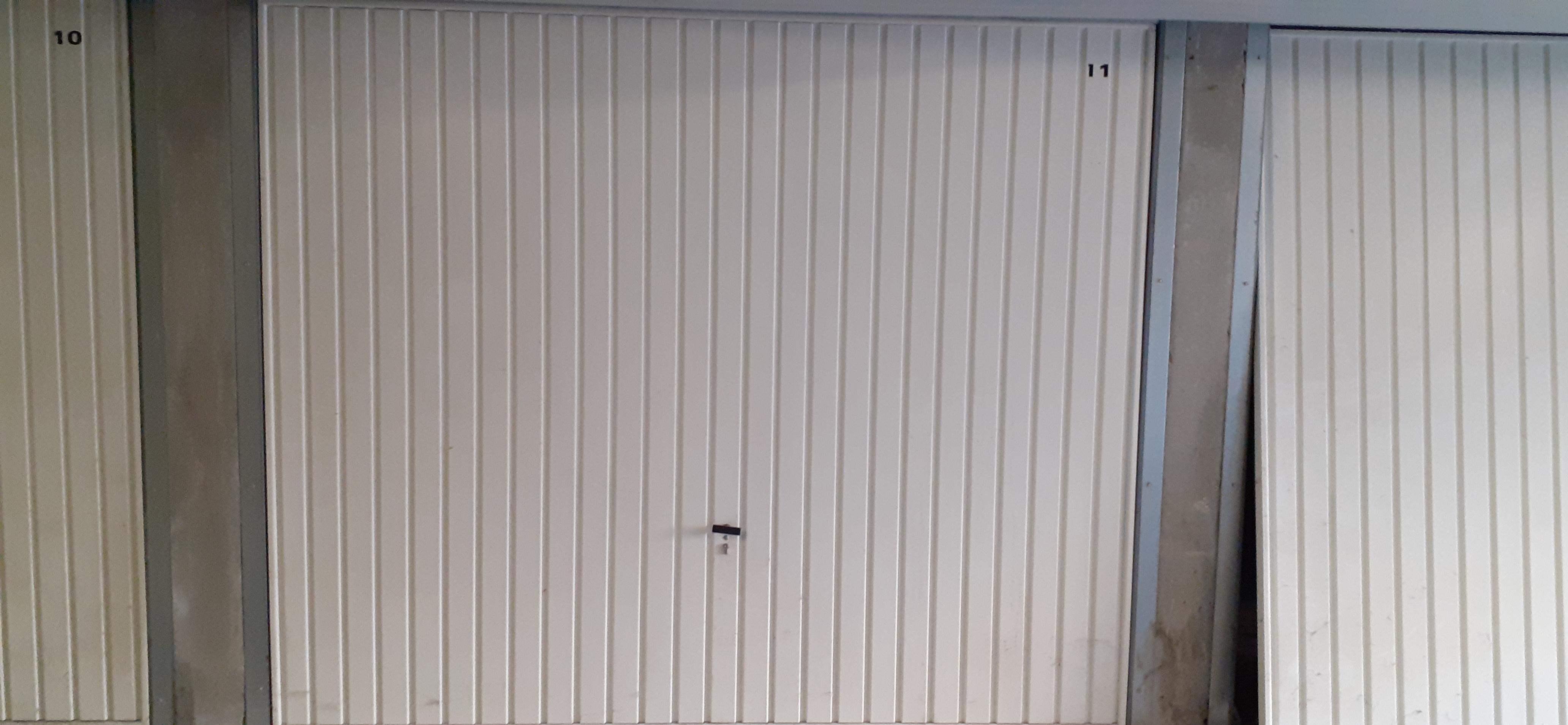 Parking / Saint-Denis-en-Bugey