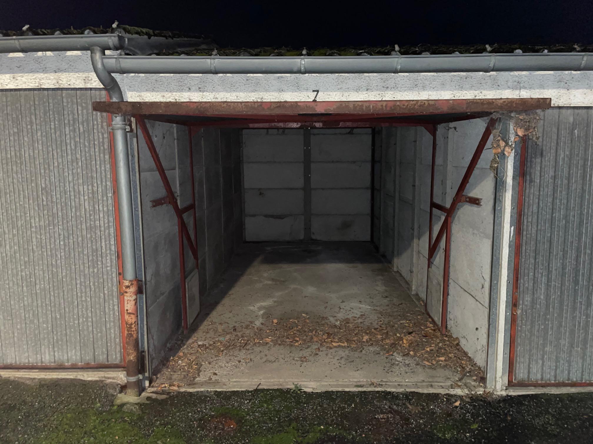 Espace de stockage / garage à louer