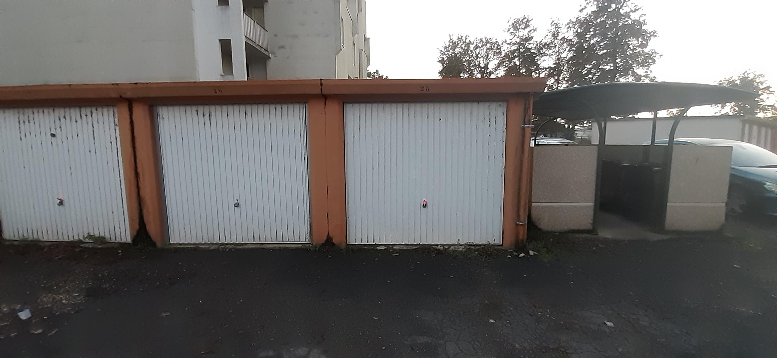 Box / garage à louer