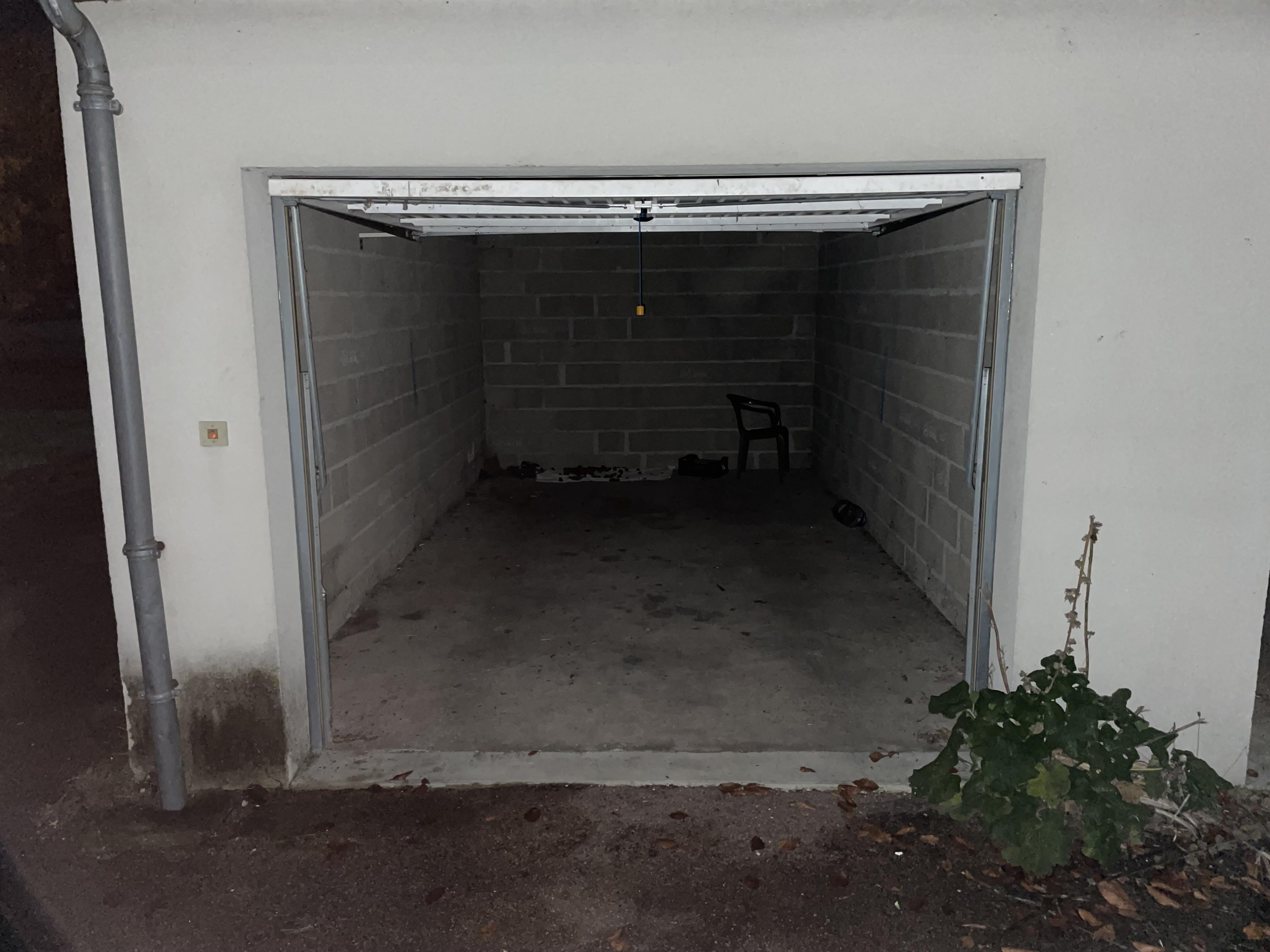 Espace de stockage / garage à louer