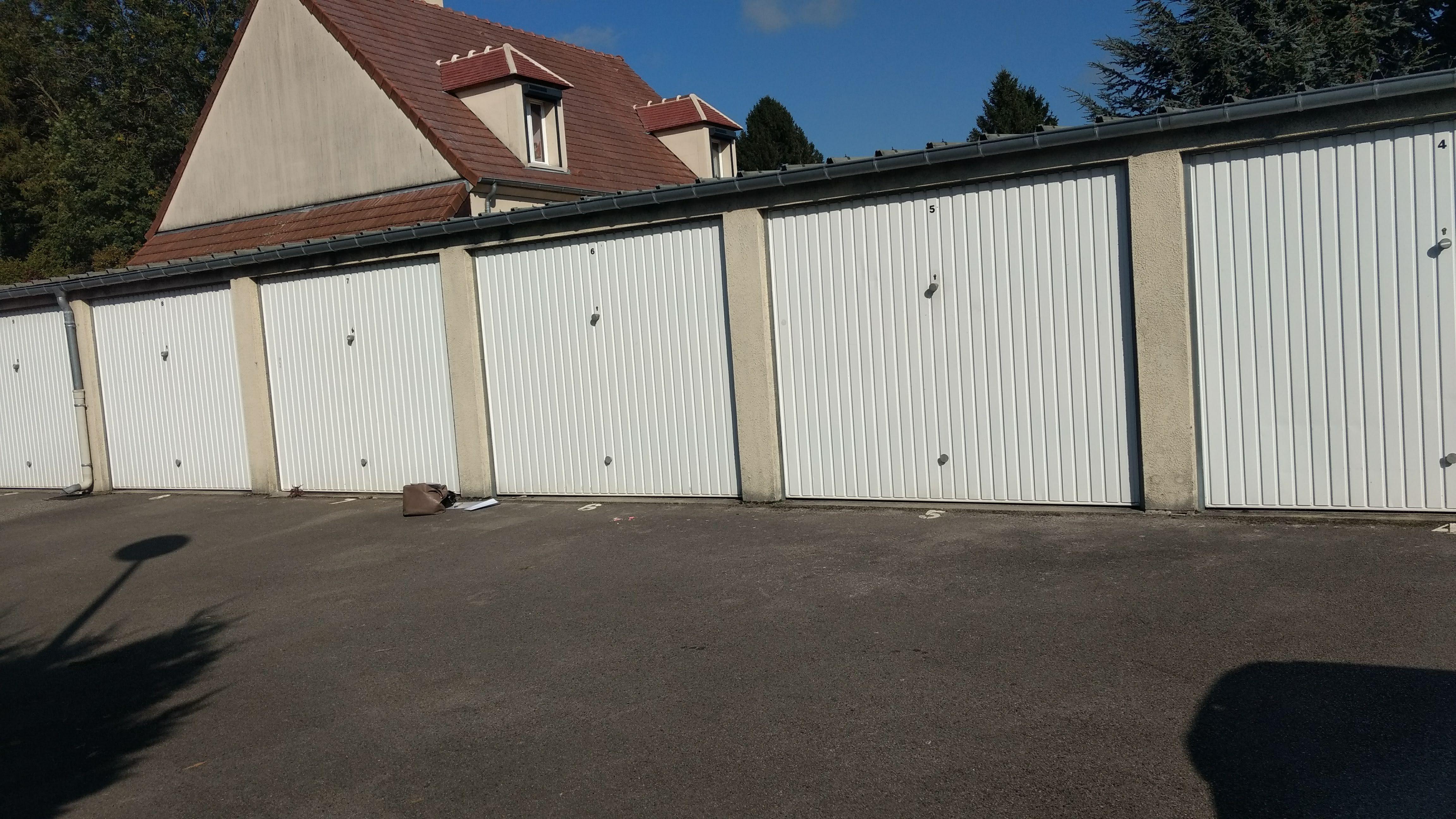 Garage pour stockage ou parking