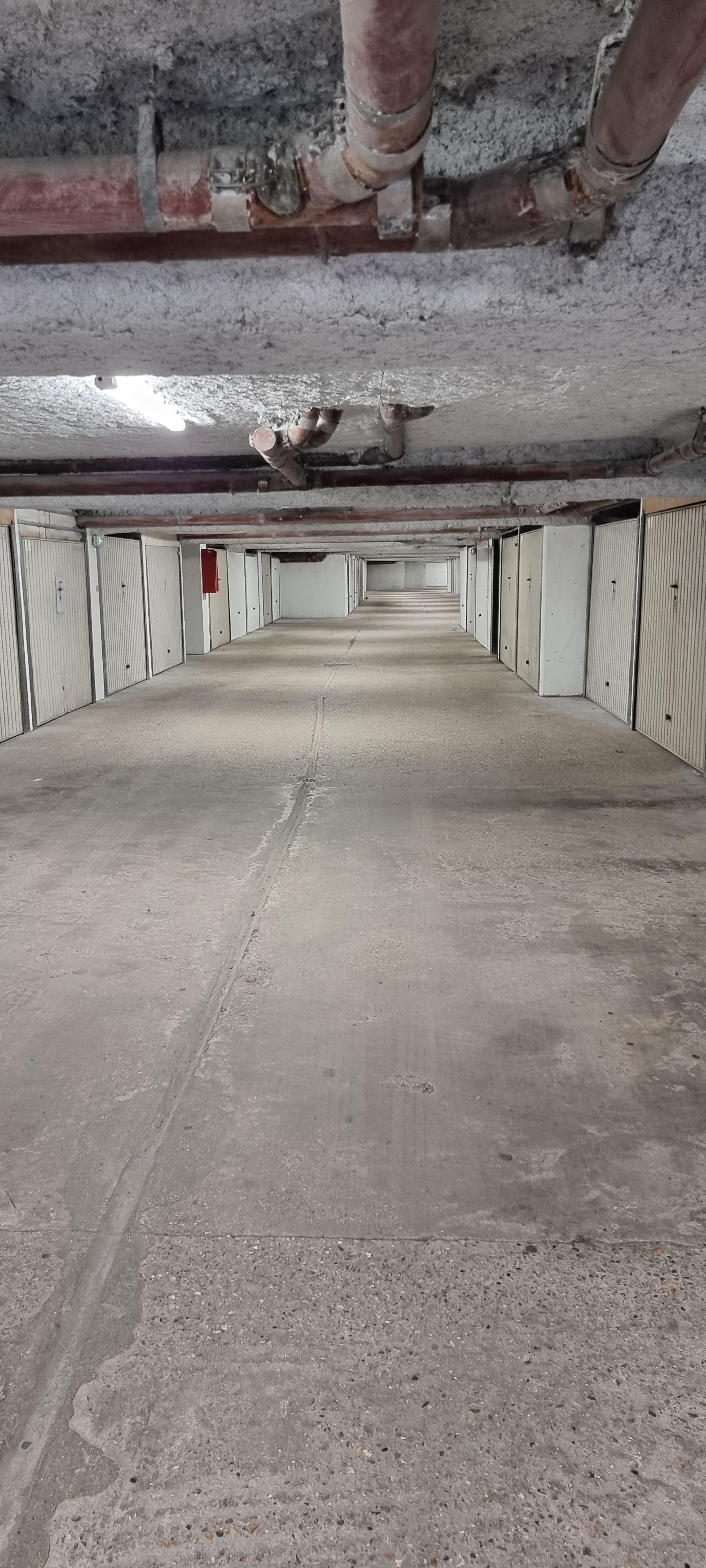 Garage à louer à Sartrouville