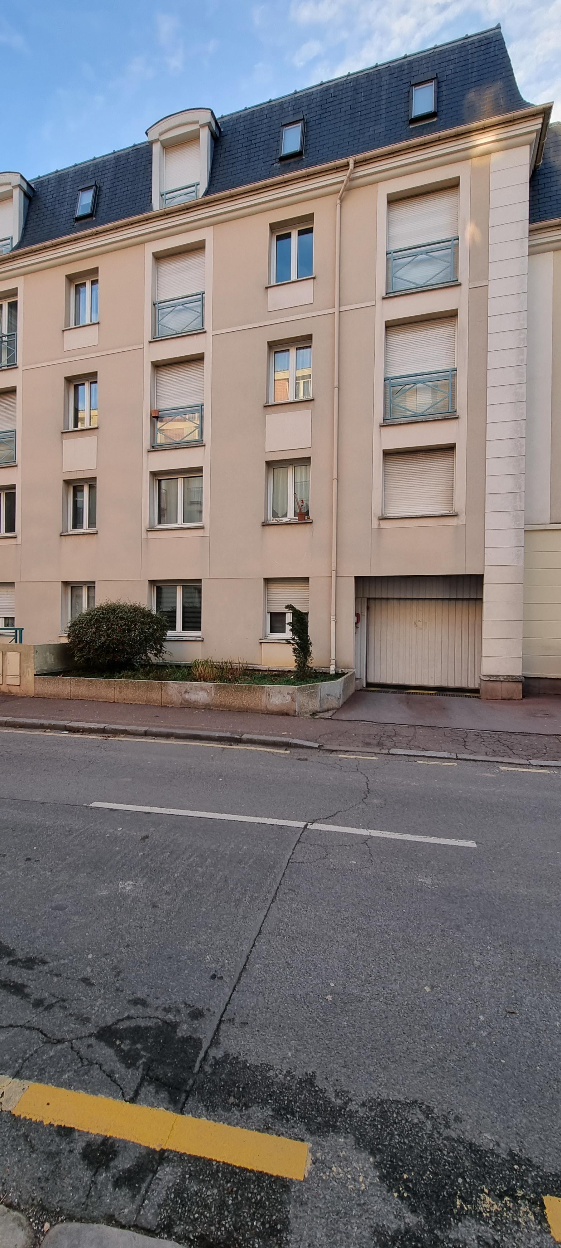 Garage privé / St-Germain-en-Laye / Mairie
