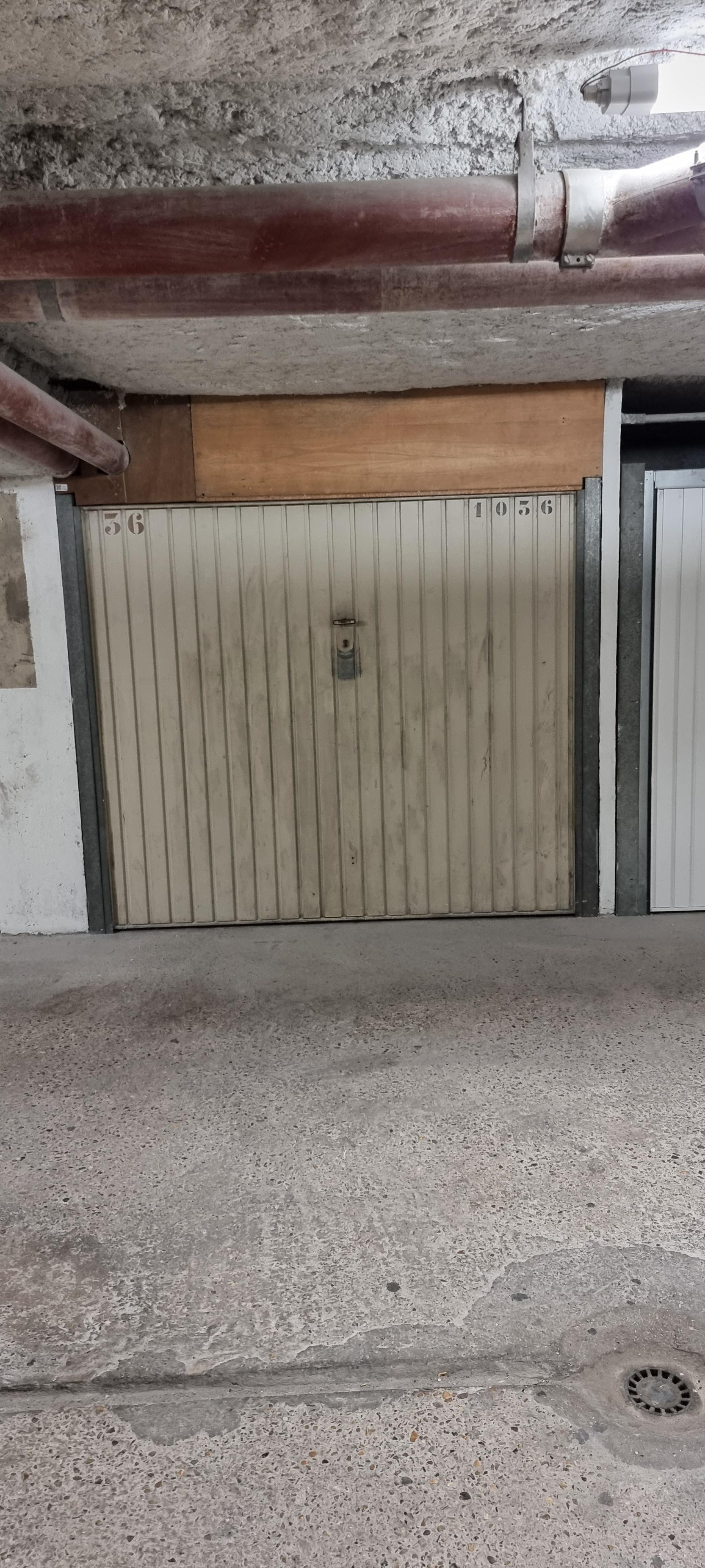 Garage sécurisé en sous-sol