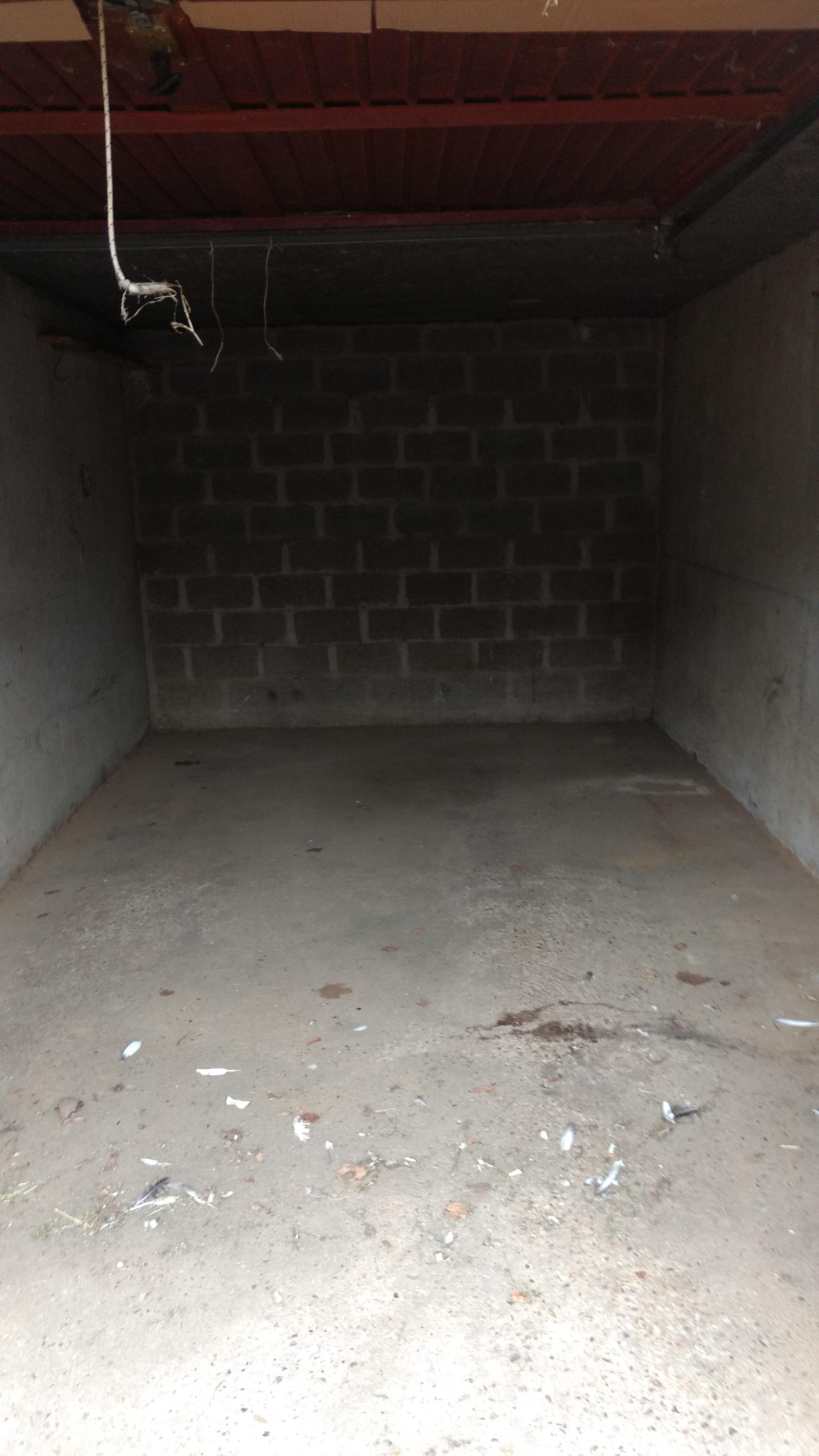 Garage à louer