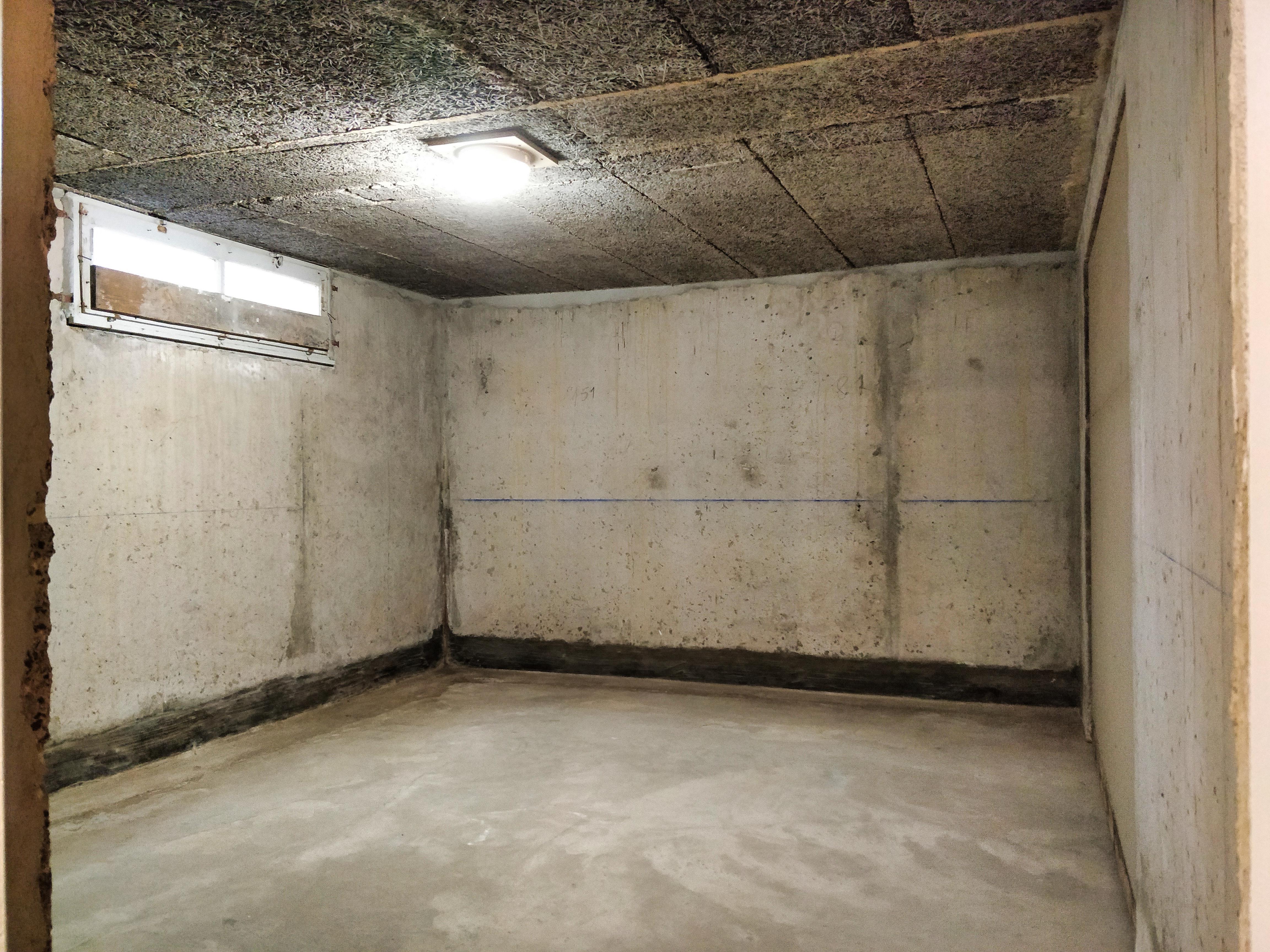 Box de stockage - 16 m² - à