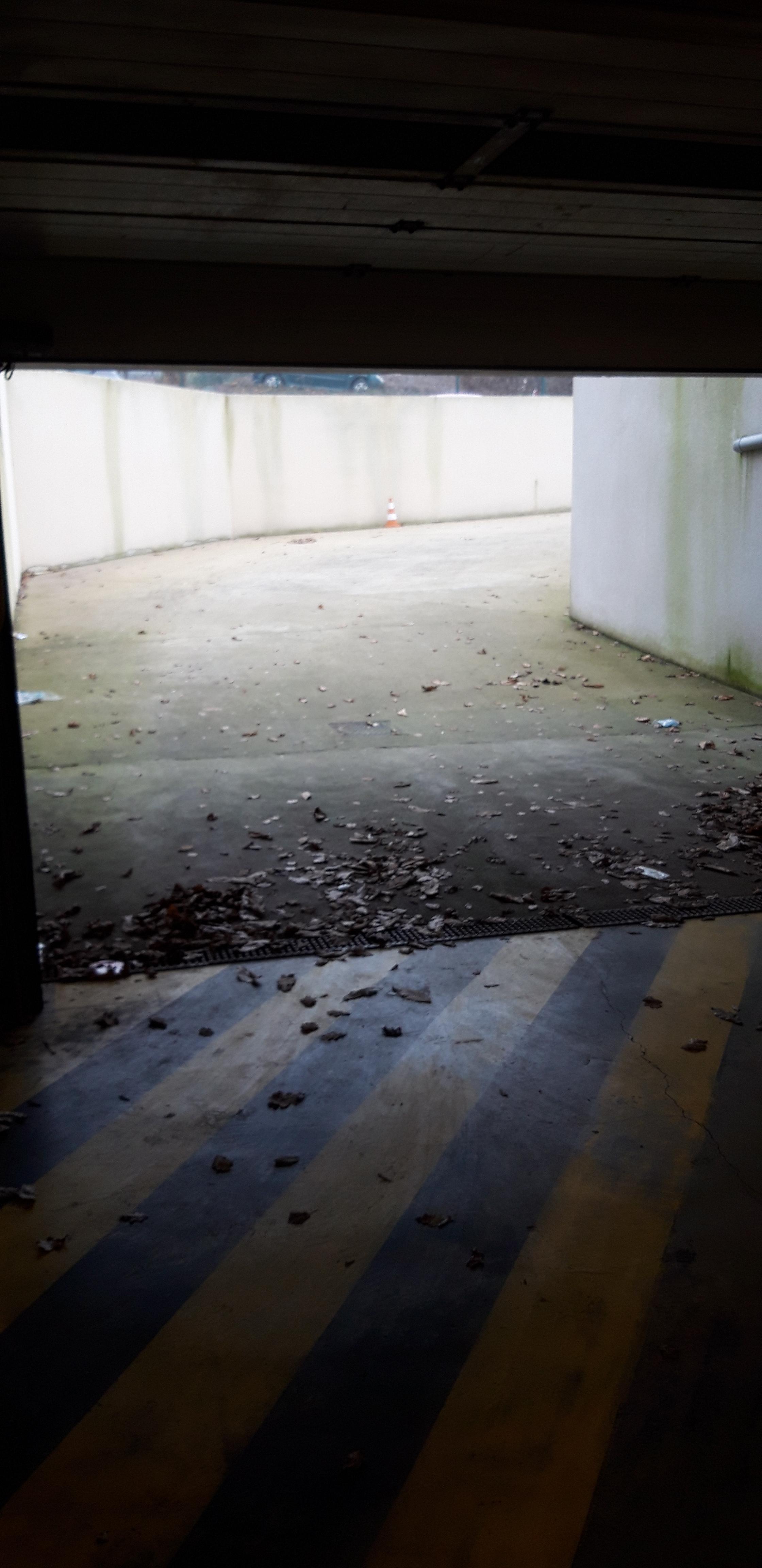 Garage en sous sol sécurisé