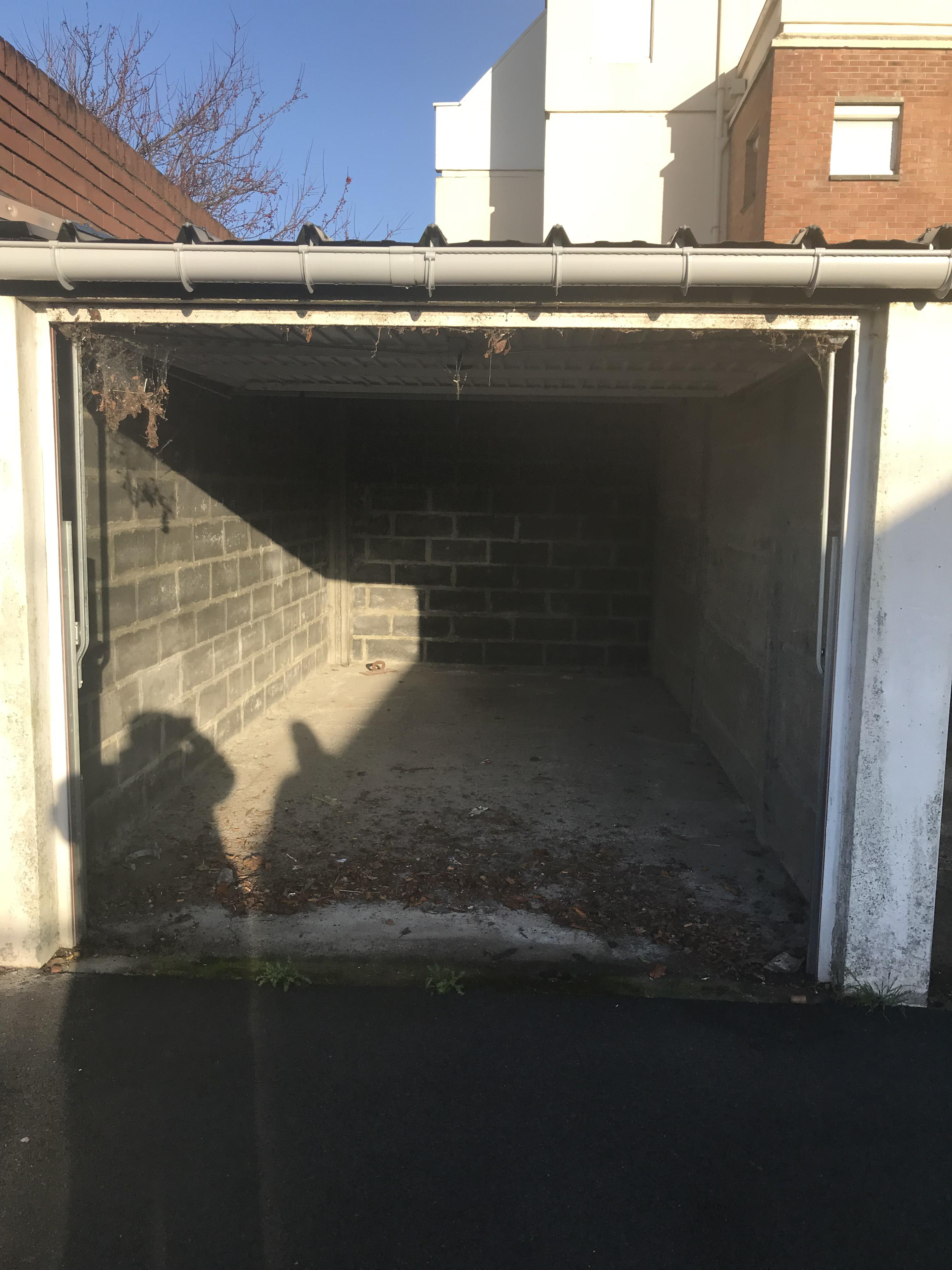 Stockage / Garage à louer
