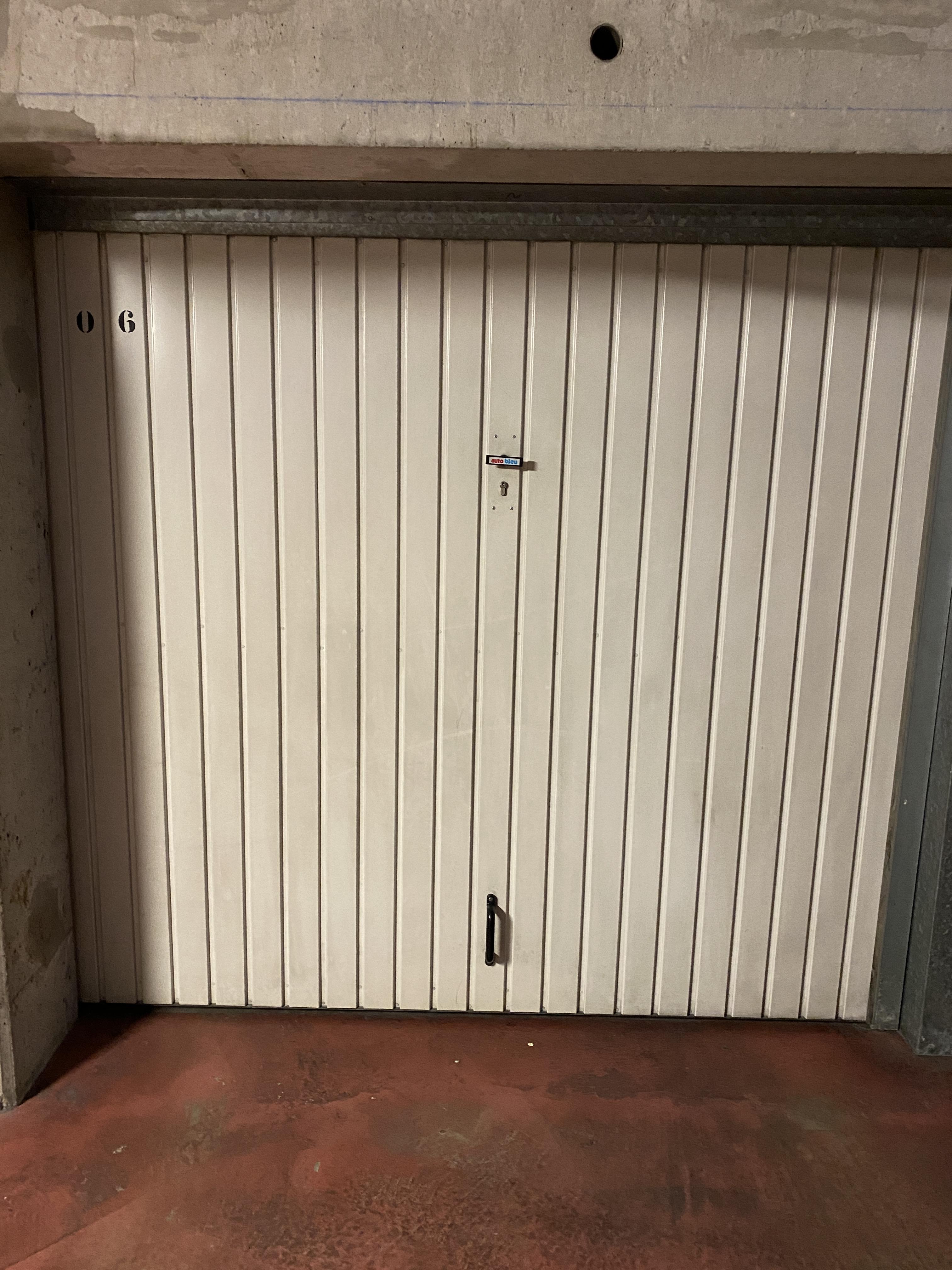 Garage sécurisé et privé / SottevillelèsRouen SottevillelèsRouen