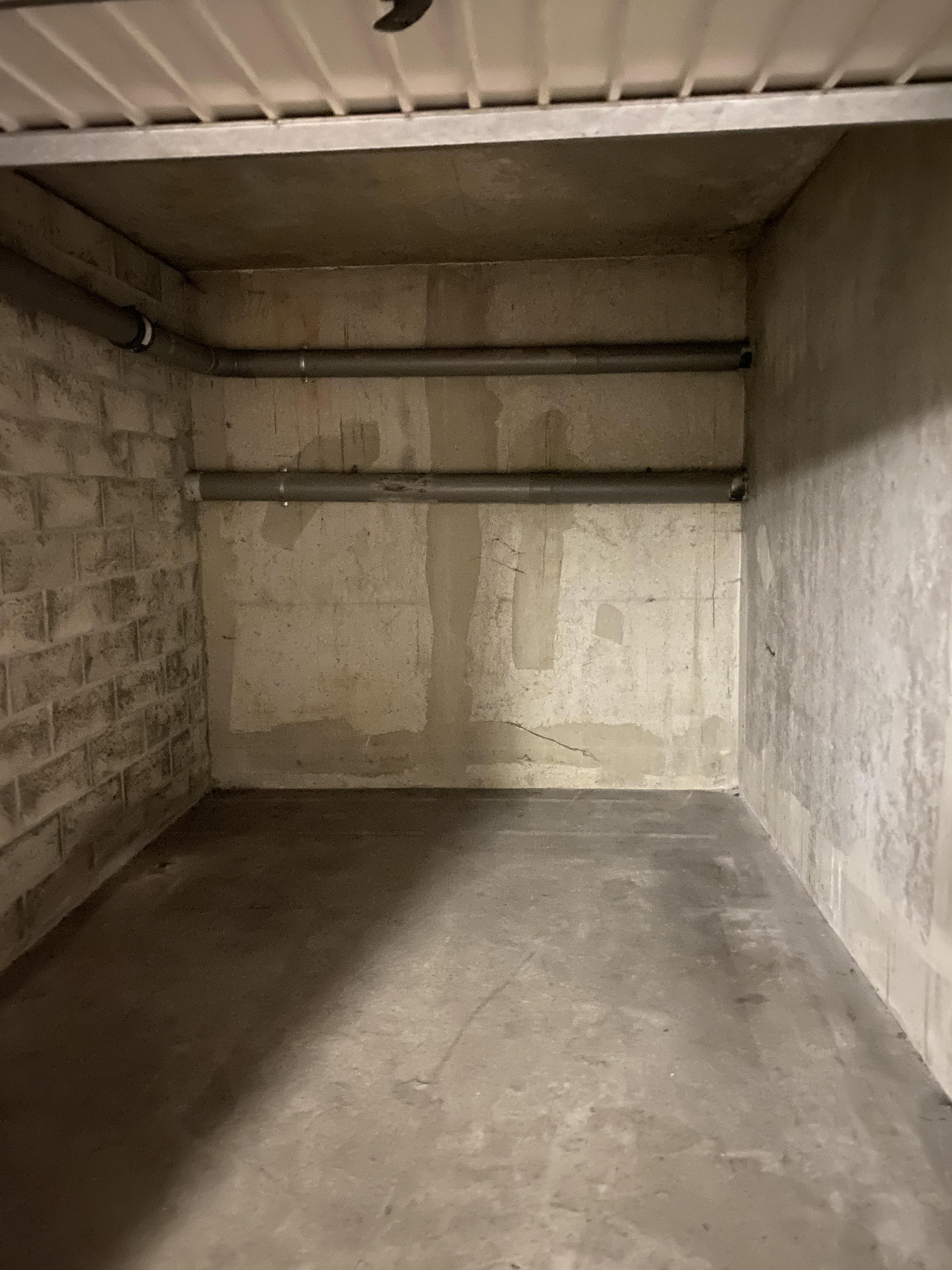à louer garage en sous sol