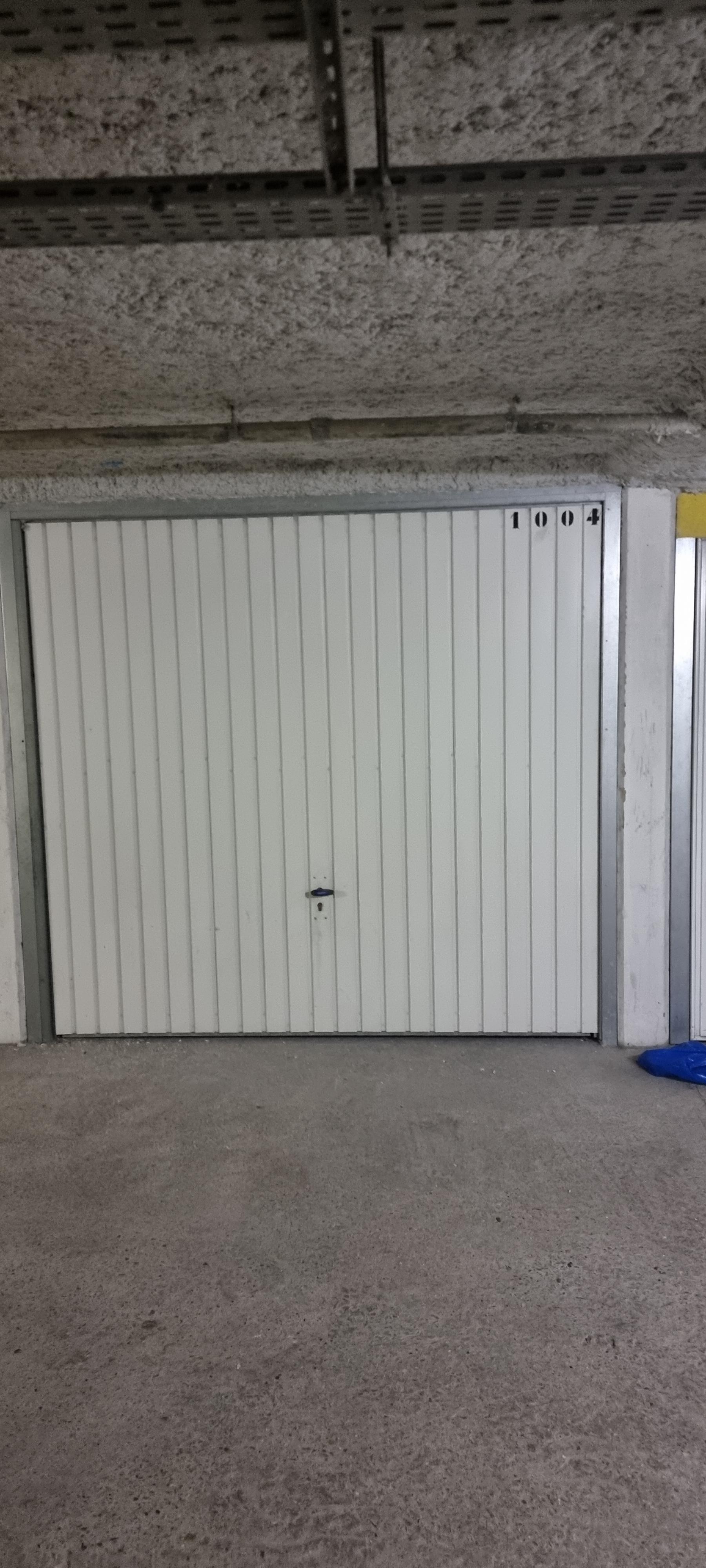 Garage fermé 13m²