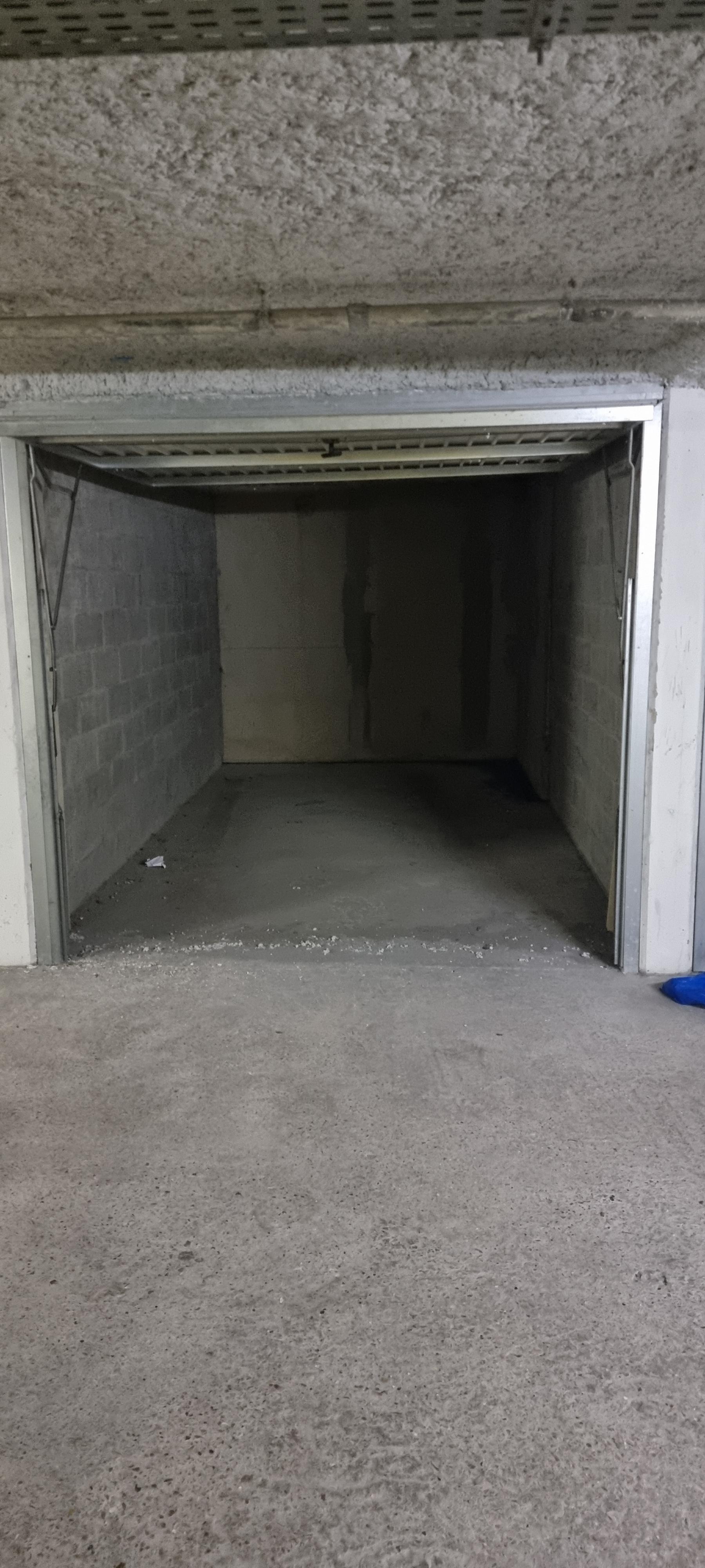 Garage fermé 13m²