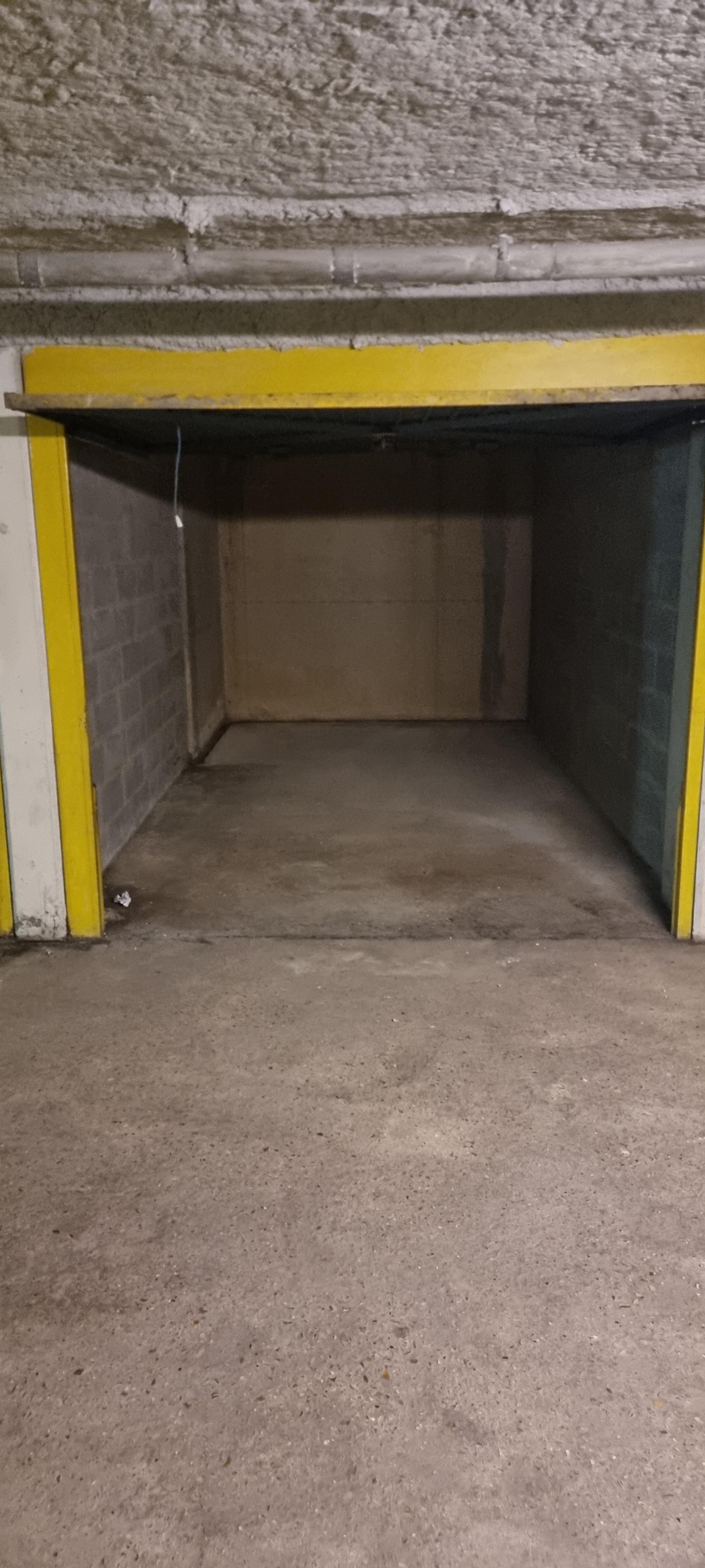 garage à louer - Guyancourt