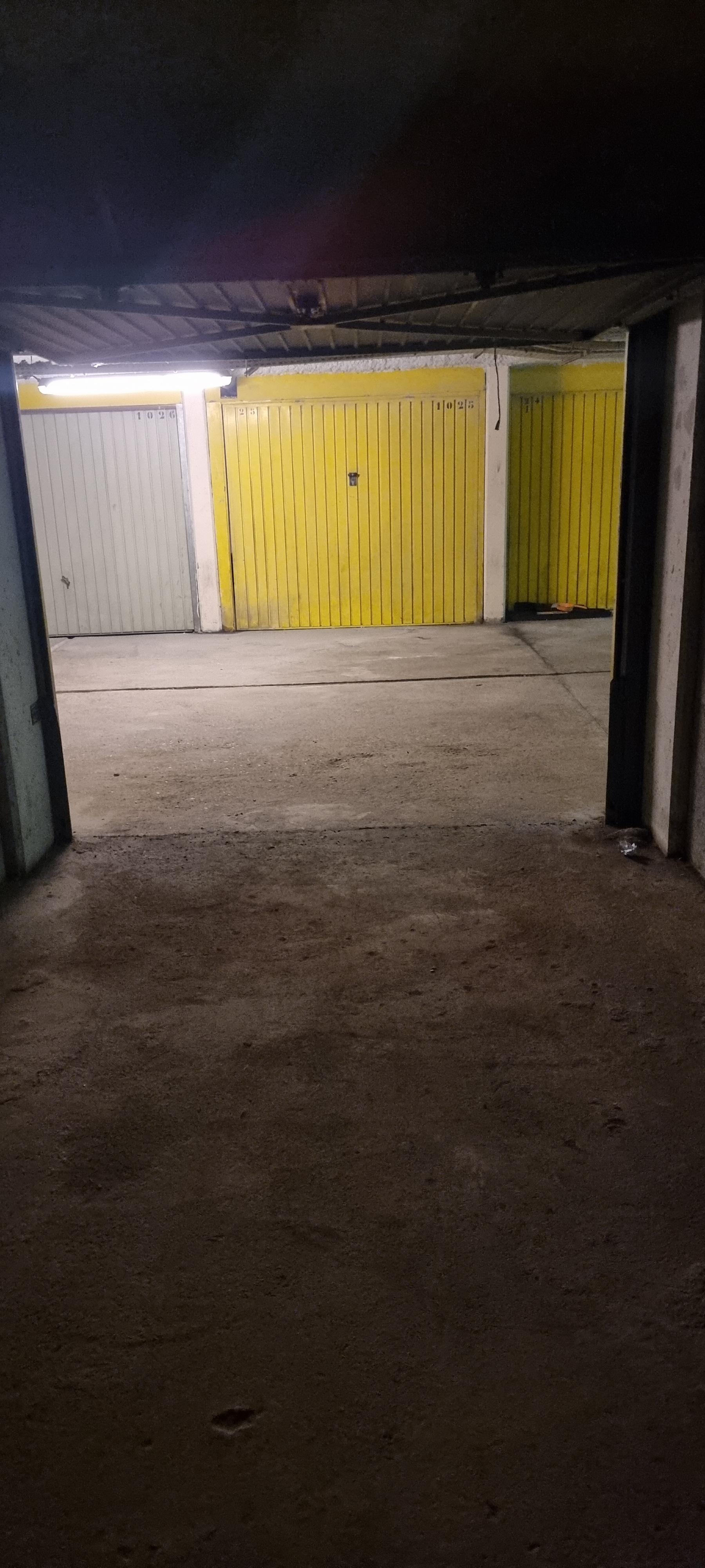 garage à louer - Guyancourt