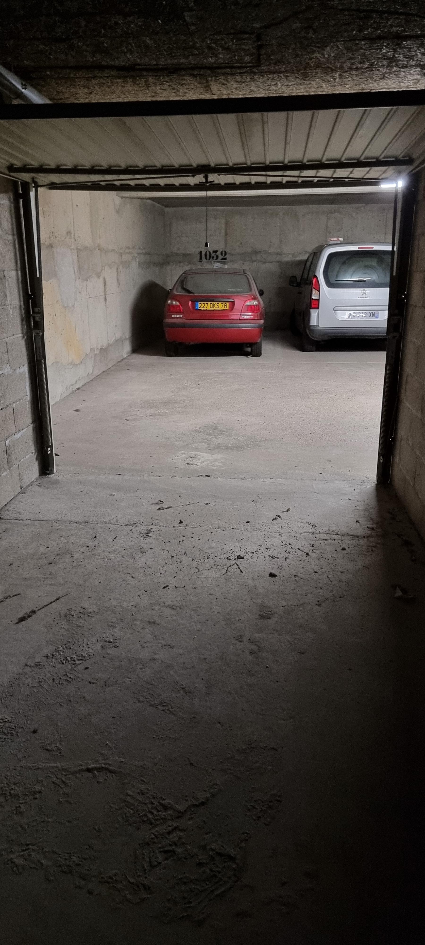 À louer garage fermé / Vésinet