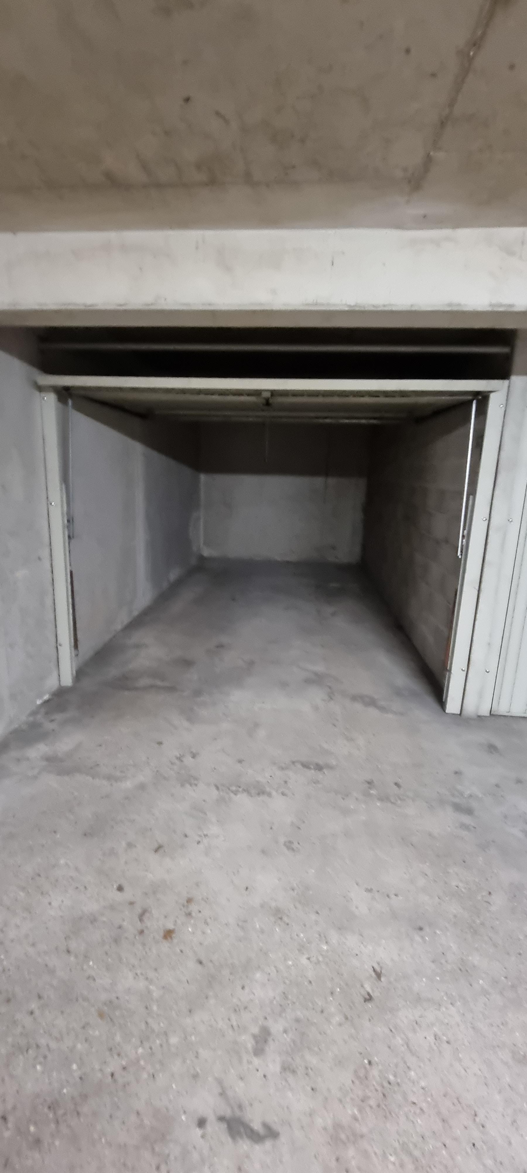 Garage fermé en location / Vésinet