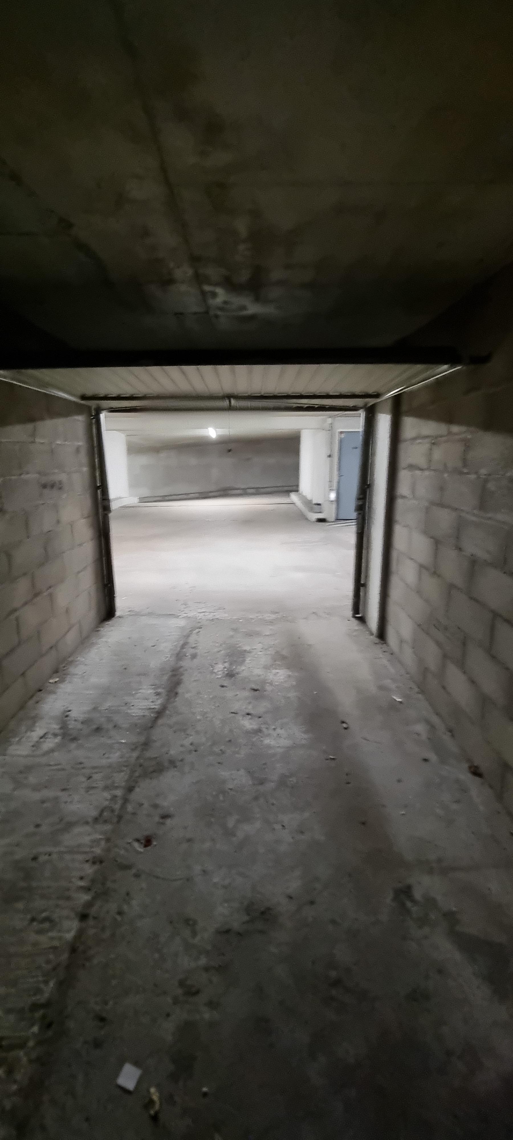 Loue Garage fermé - Vésinet