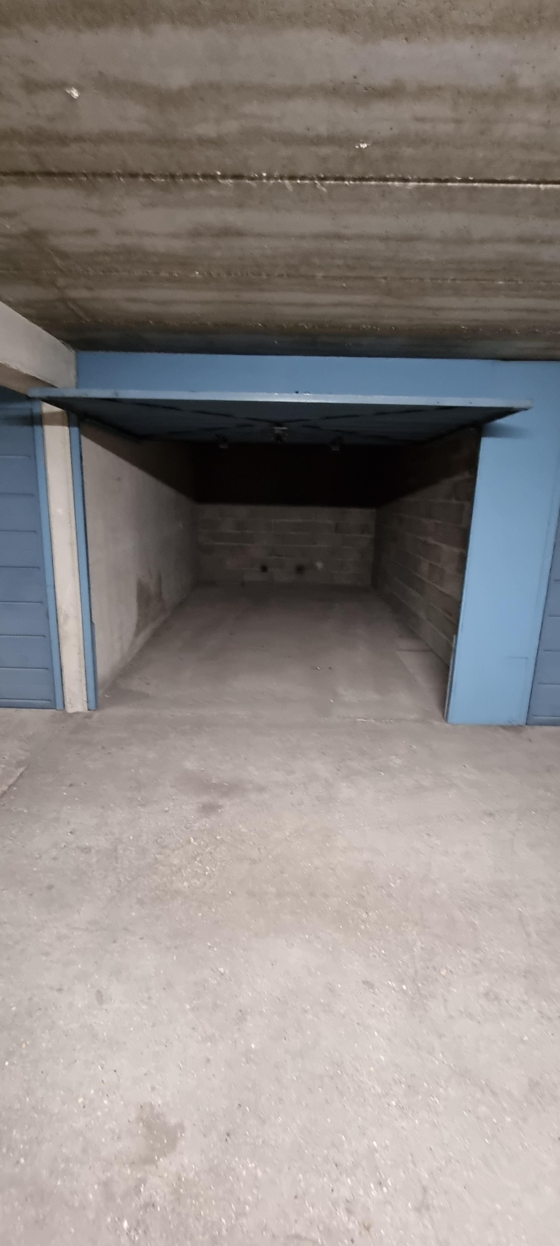 Box à louer - 14m² - Vésinet