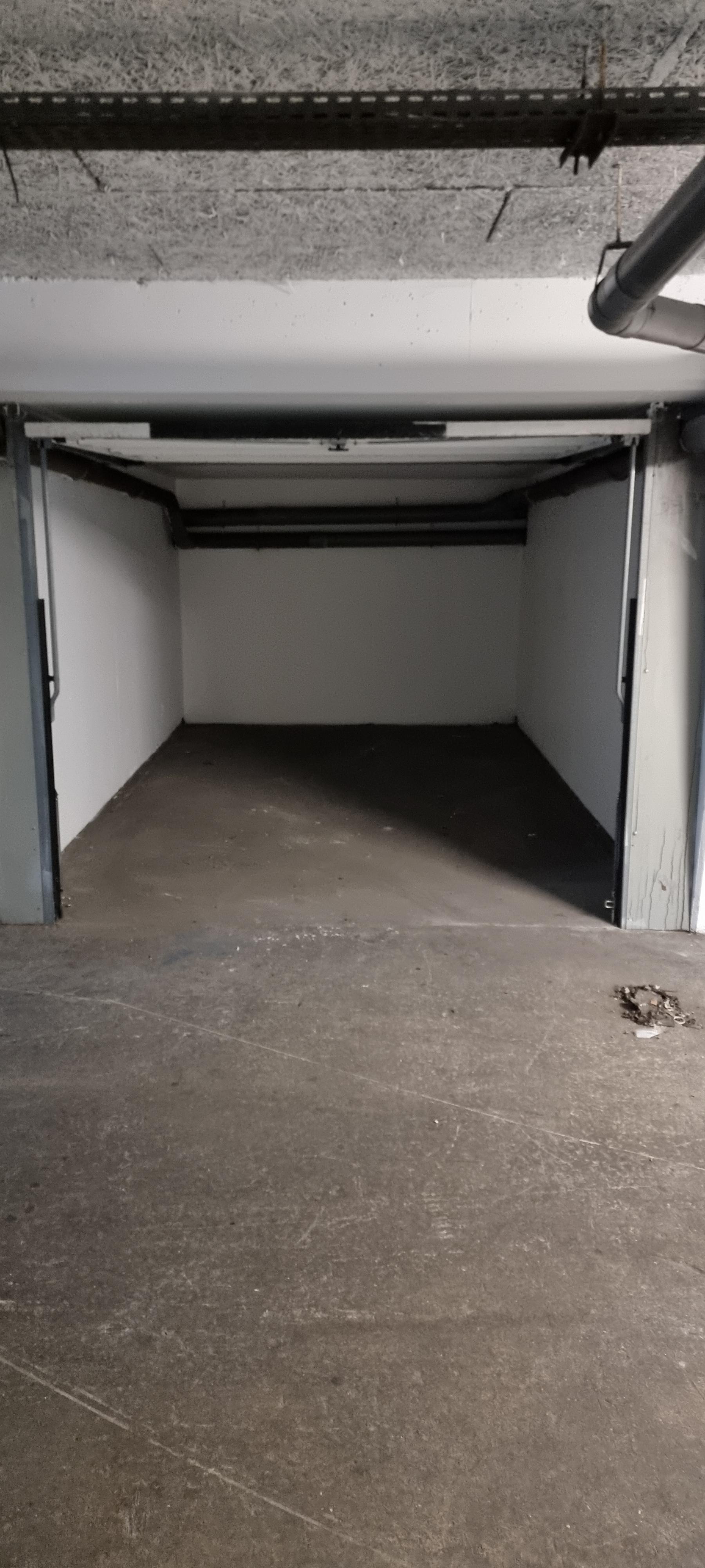 Box - parking - 13m²