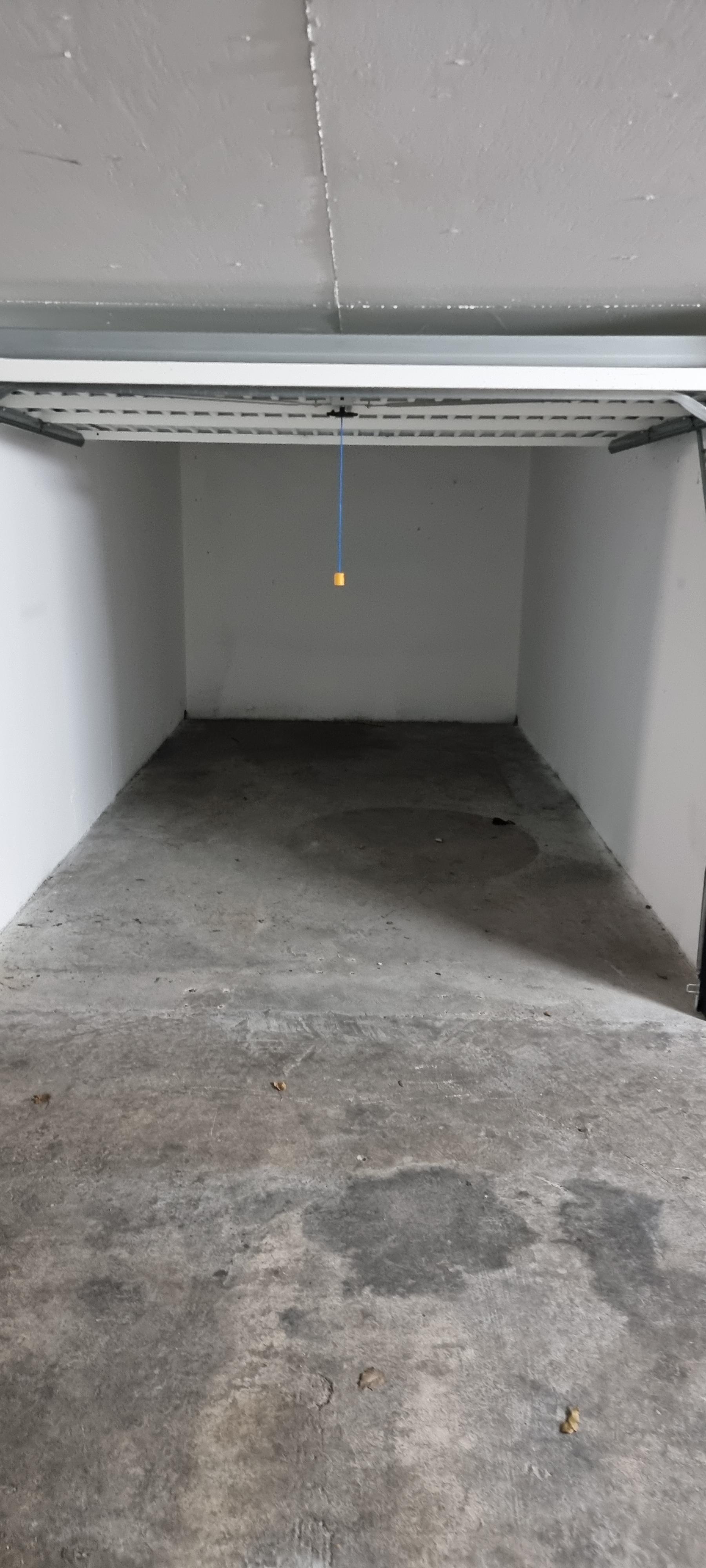 Box en location - 12m² - Cormeilles-en-Parisis