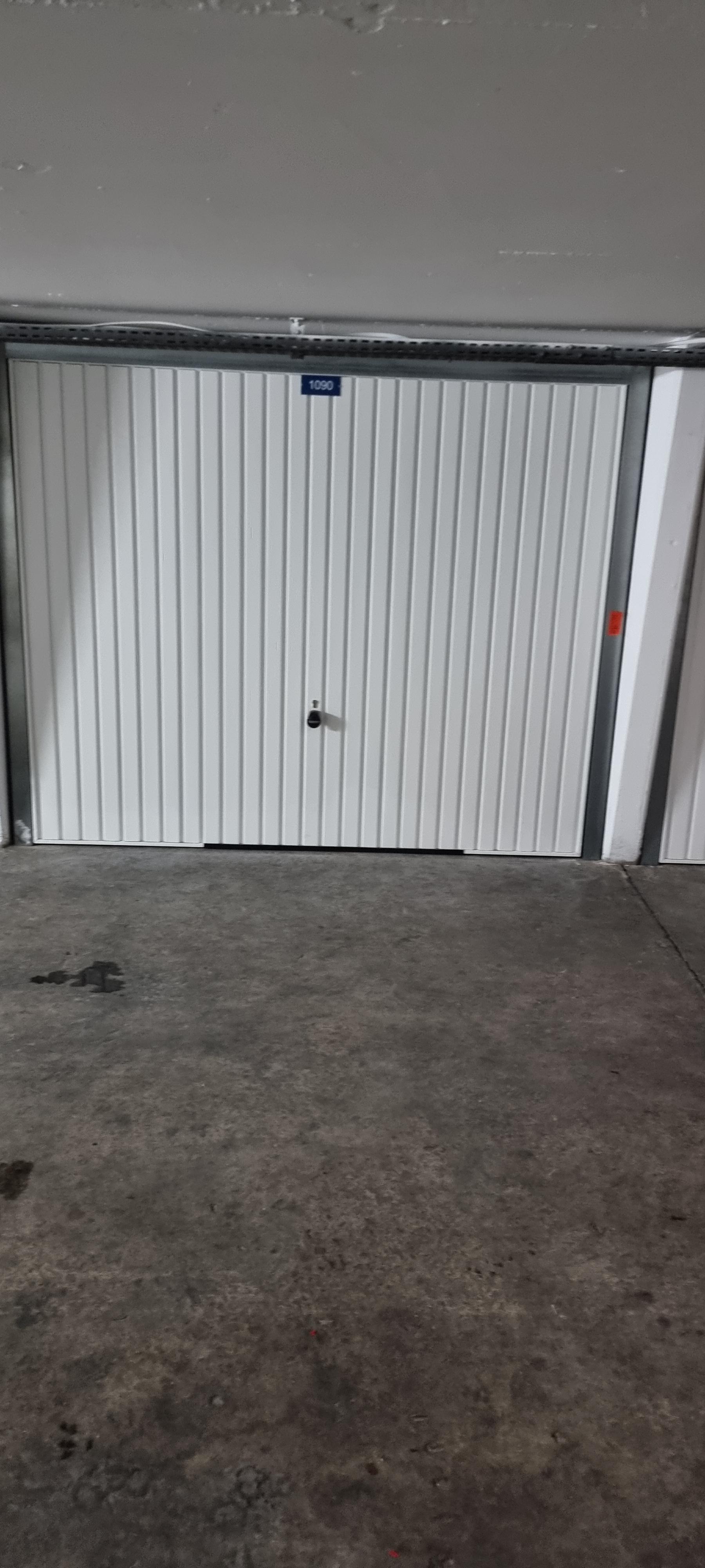 Garage fermé - parking - Cormeilles-en-Parisis
