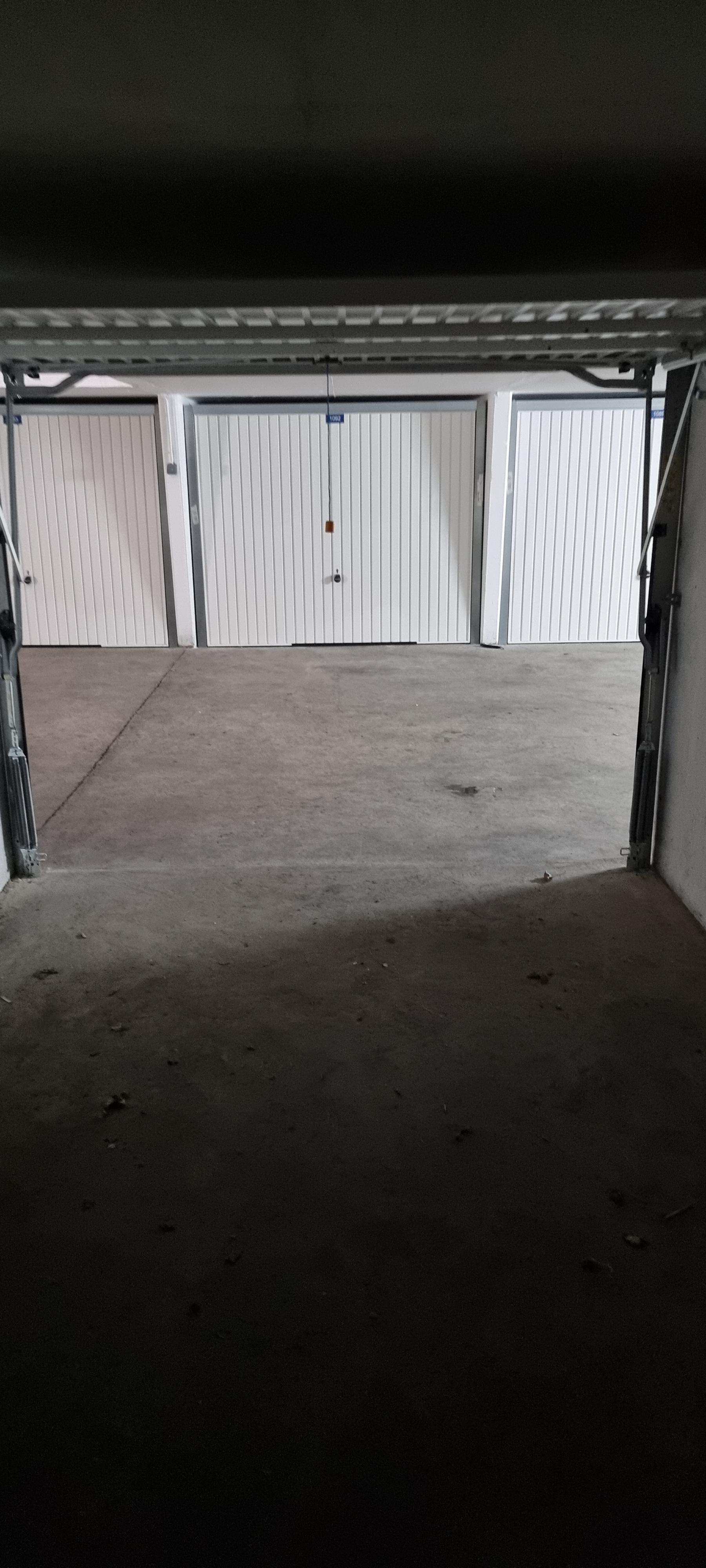 Garage fermé - parking - Cormeilles-en-Parisis