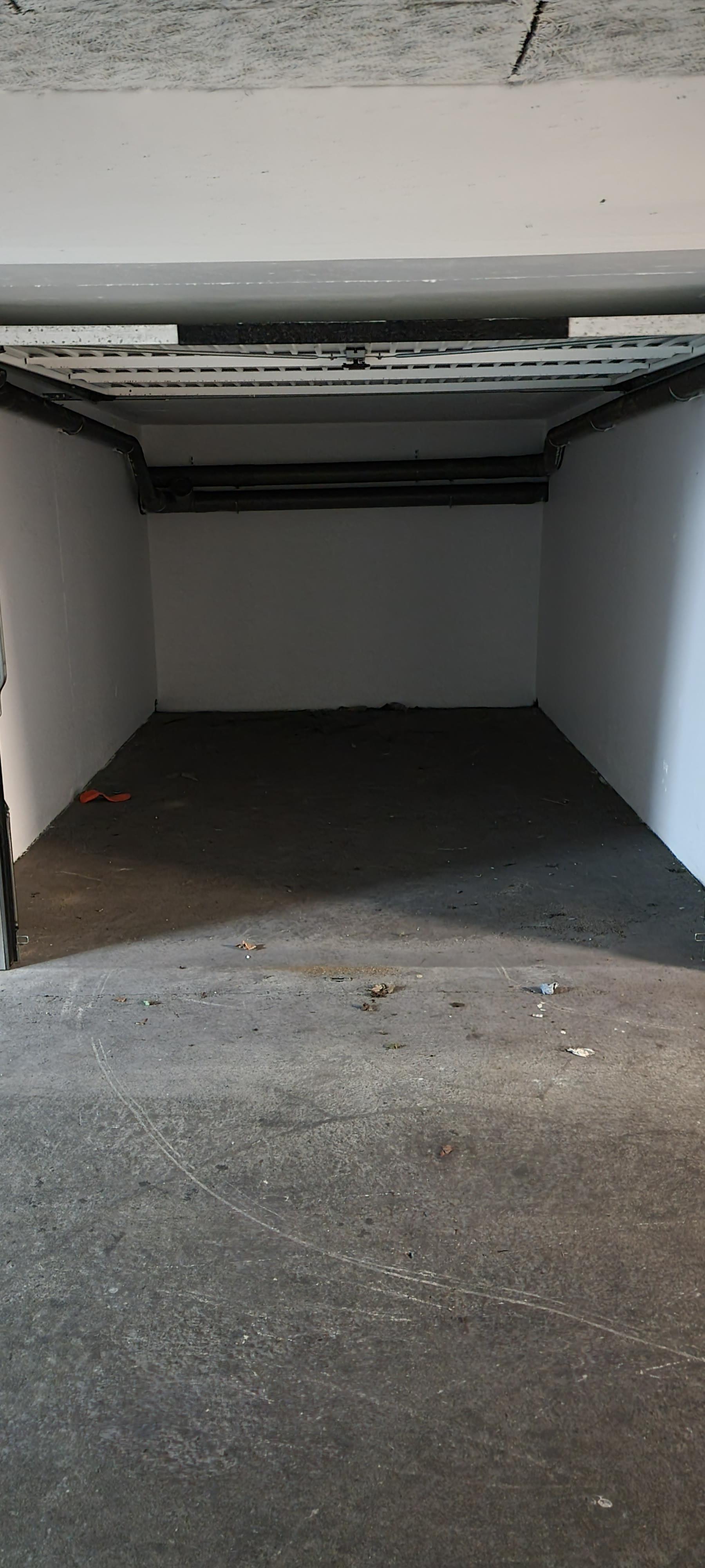 Garage fermé - 13m² - Cormeilles-en-Parisis