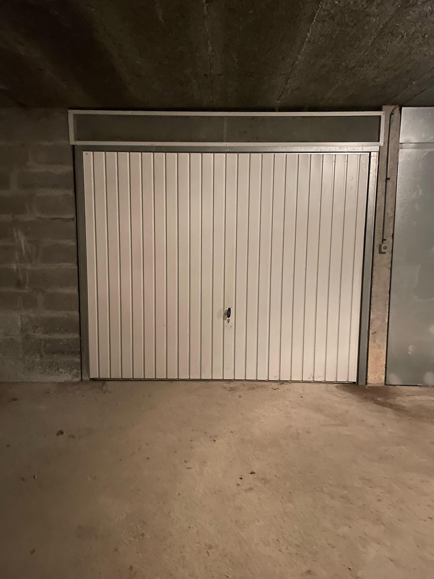 Garage fermé - Grandvilliers