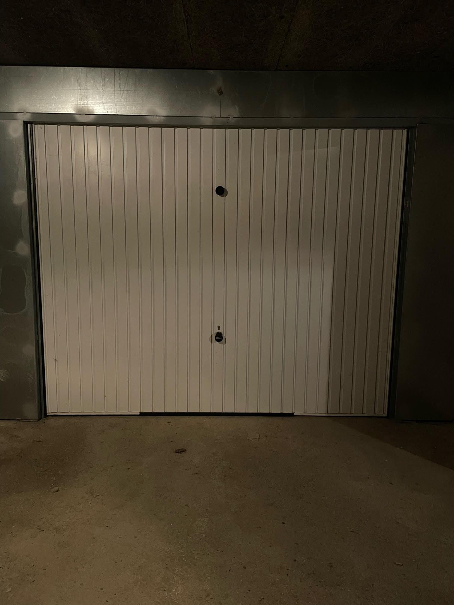 Box sécurisé - Grandvilliers - 19m²