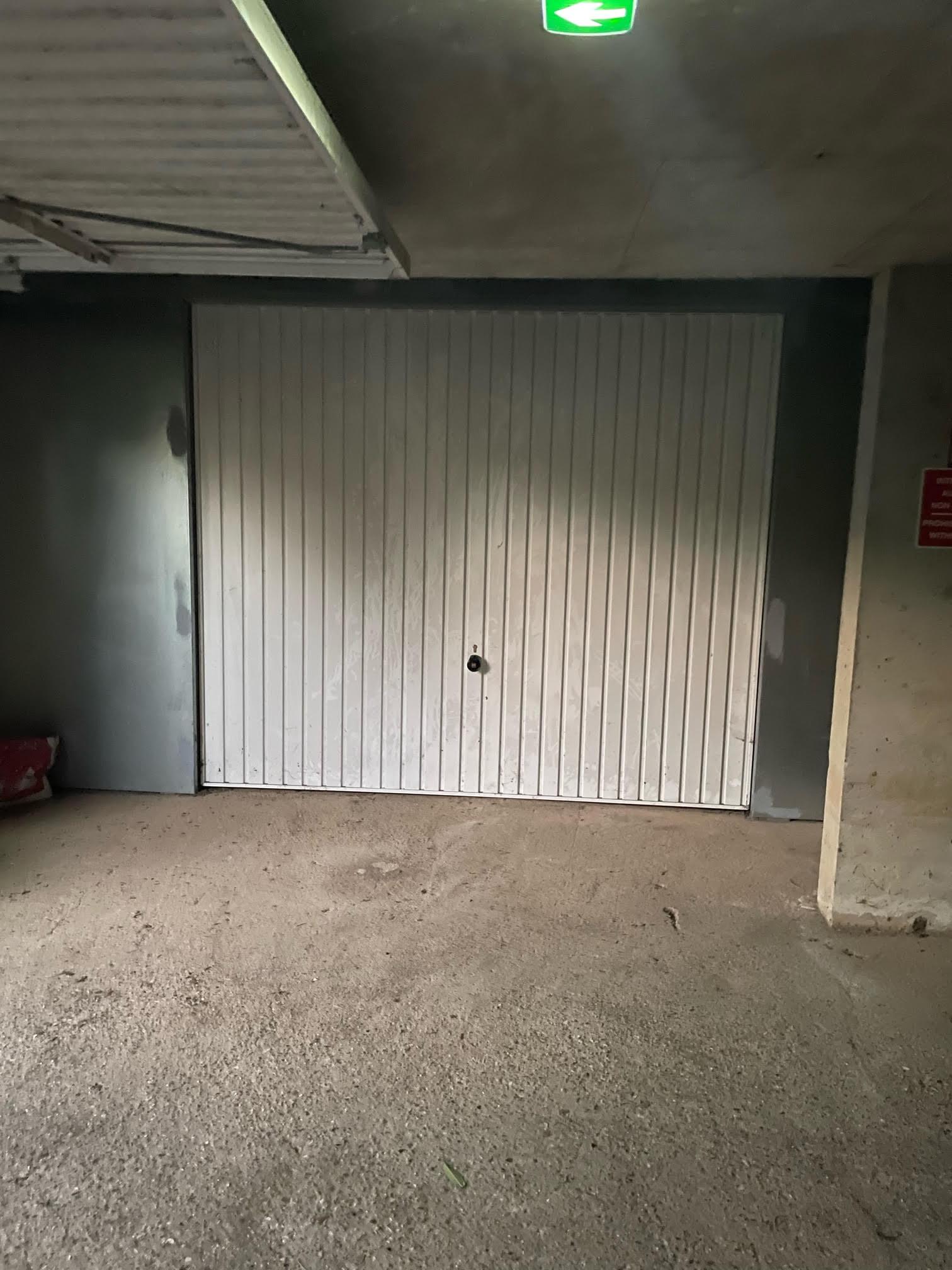 Box en sous-sol / Grandvilliers