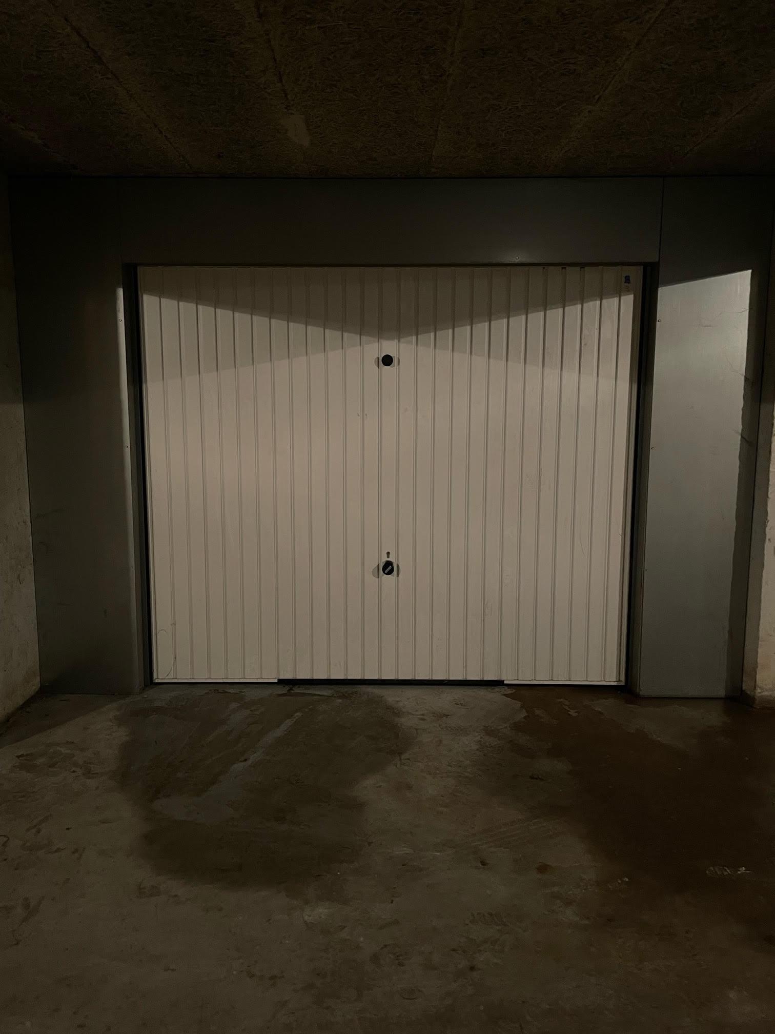 Box / Parking / Feuquières / 23m²
