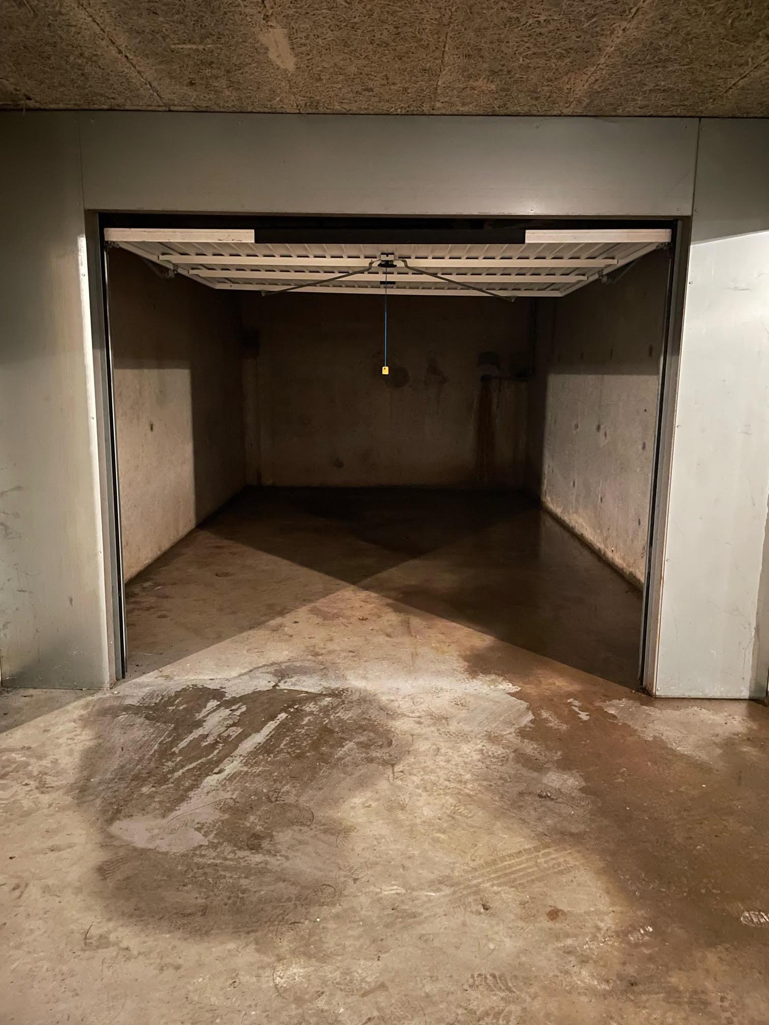 Box / Parking / Feuquières / 23m²