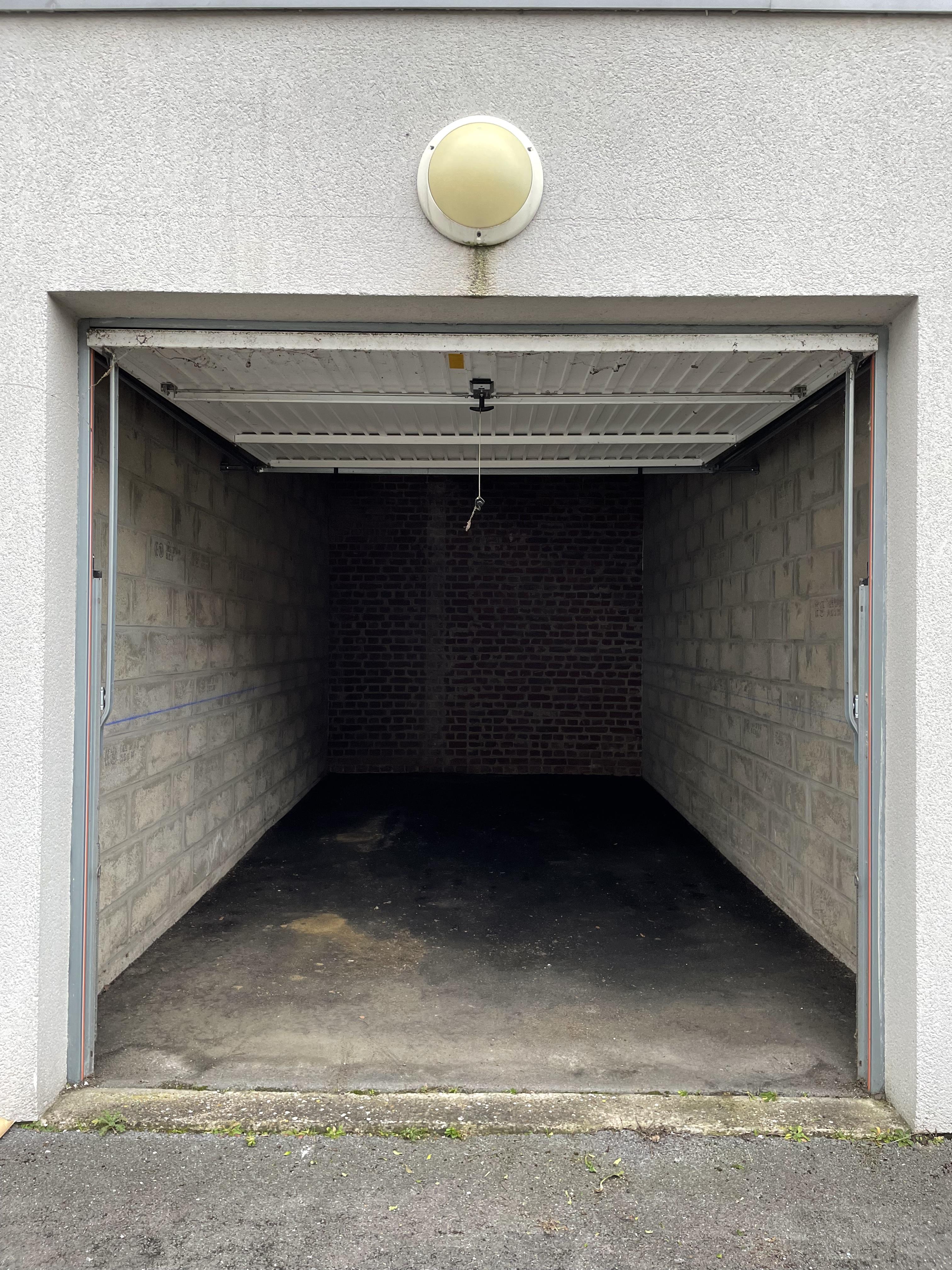 Garage fermé / Grandvilliers / 16m²