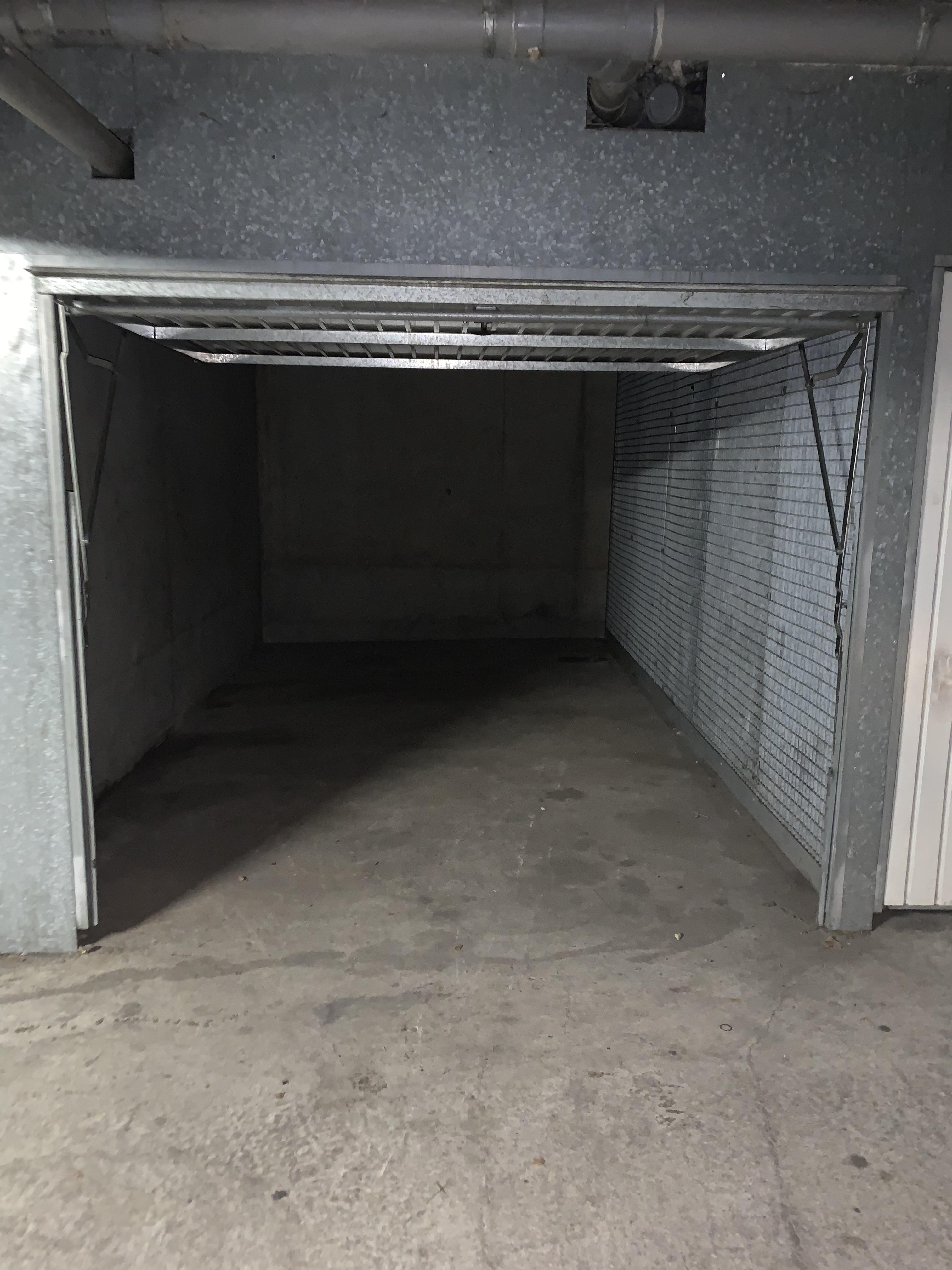 Box - Parking - Orléans
