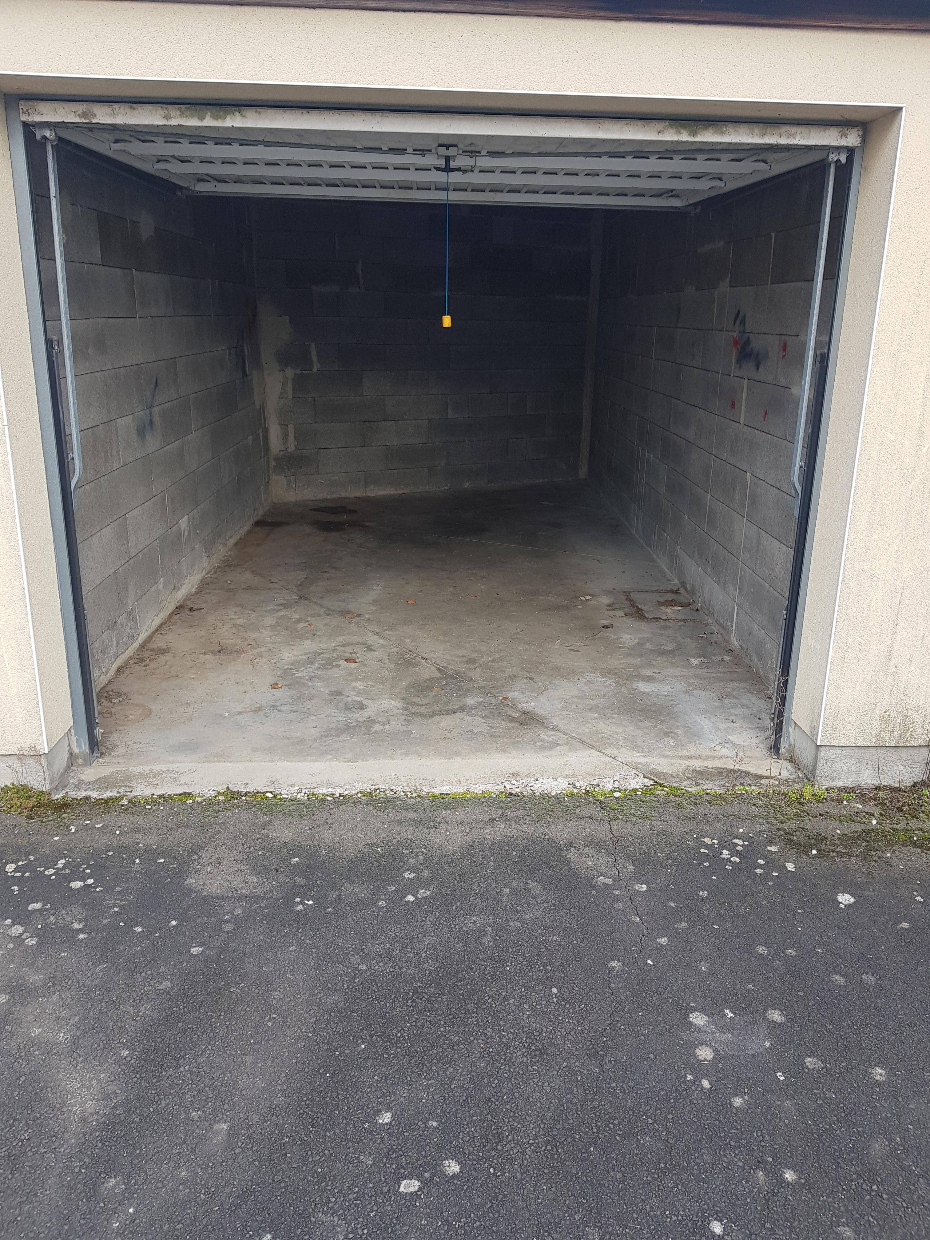 Box stockage / 12m² / Yutz