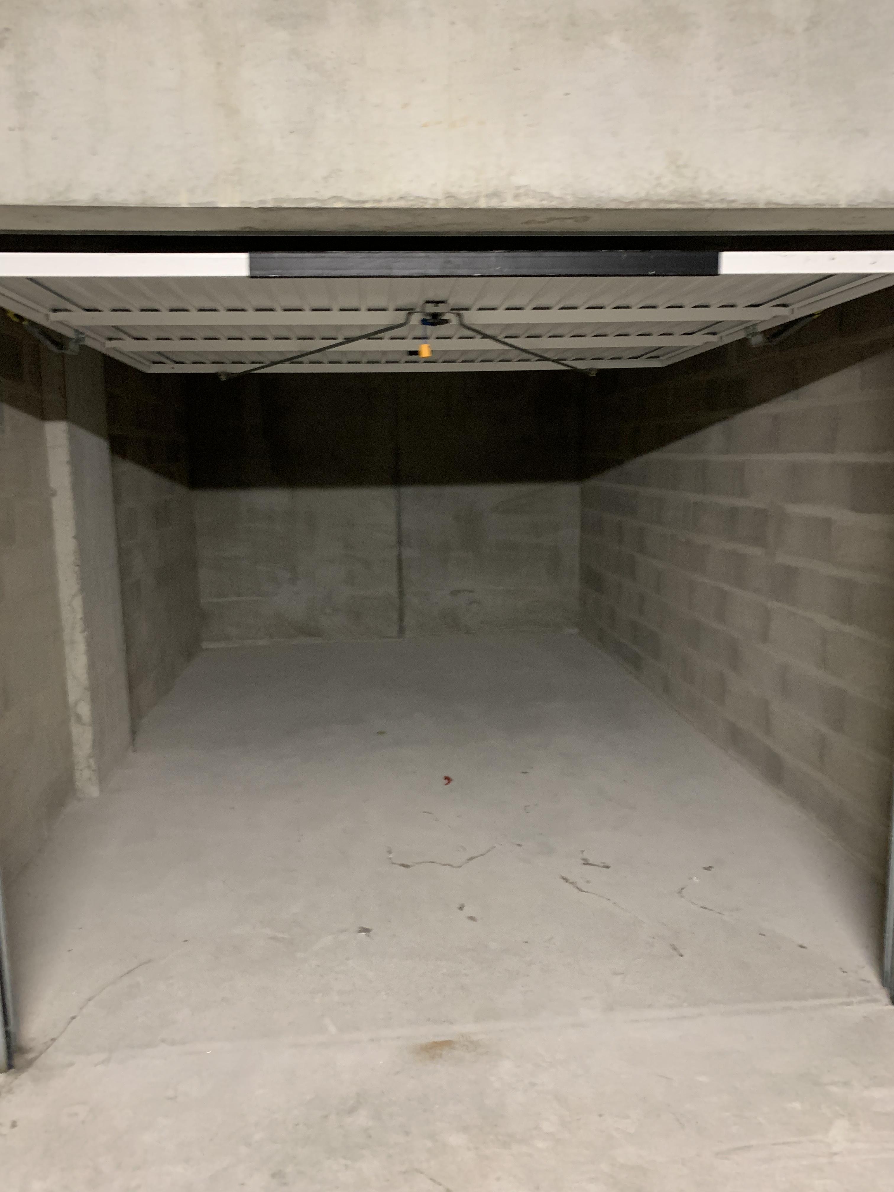 Box - parking - Orléans