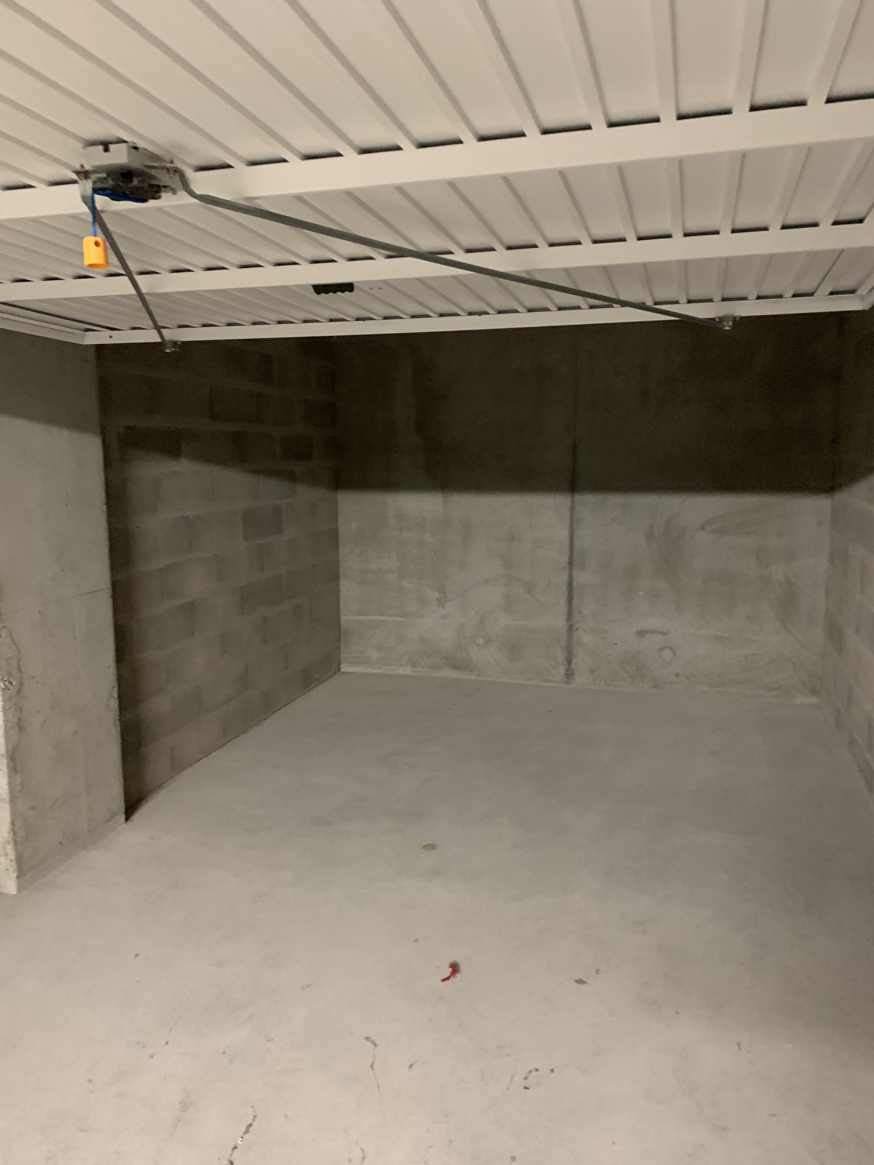 Box - parking - Orléans