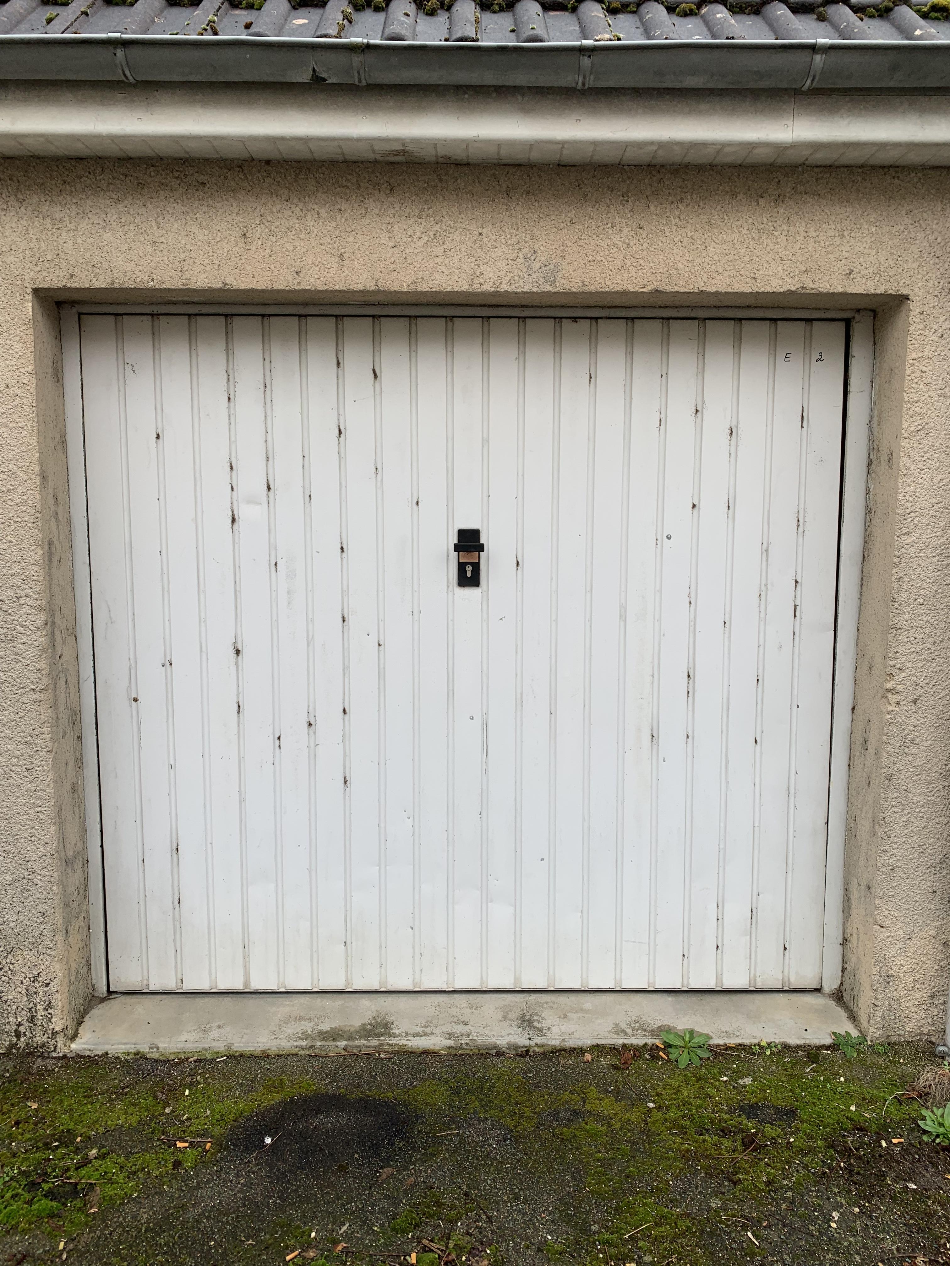 Garage pour stationnement / Meung-sur-Loire