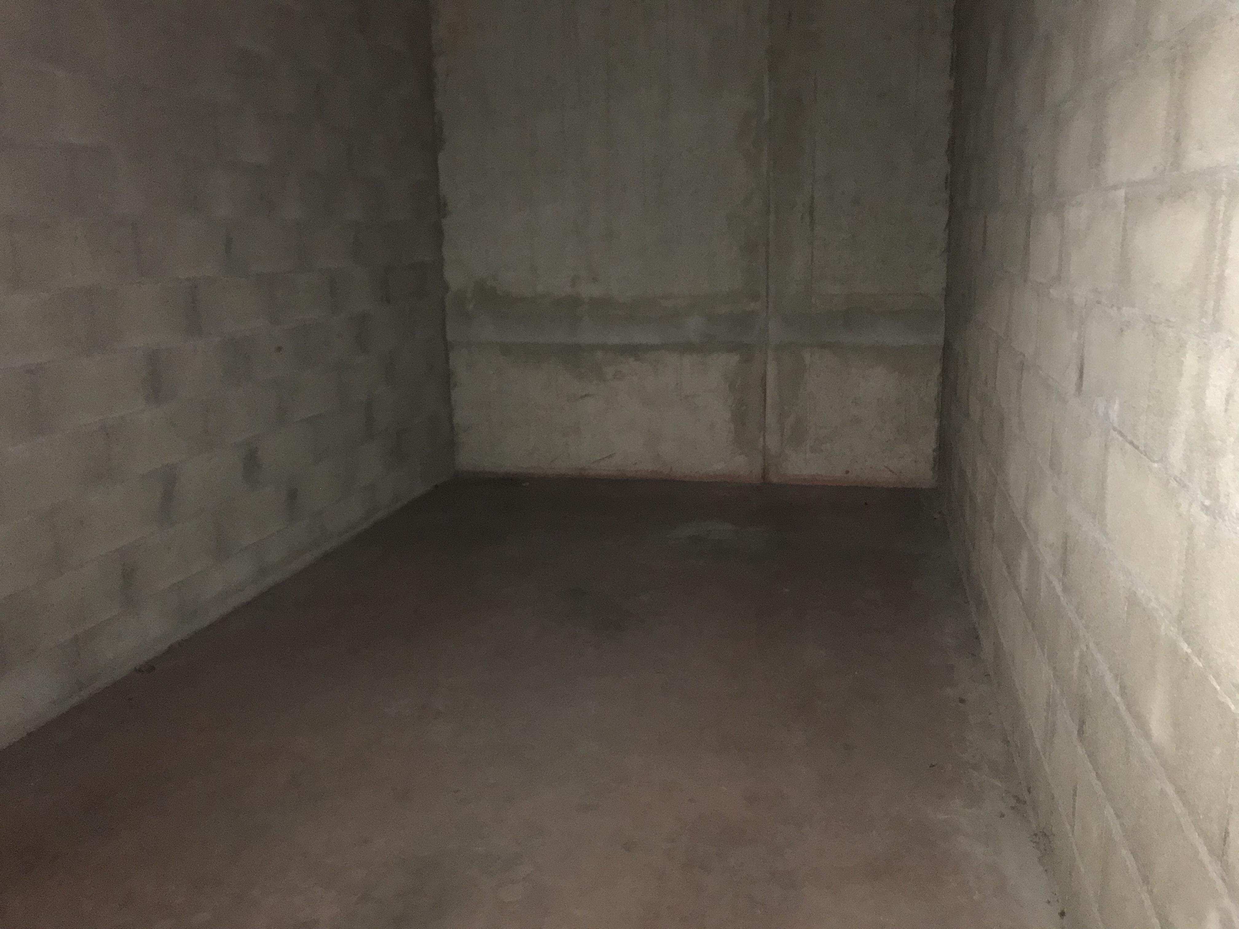 Garage fermé pour stationnement - La Ravoire