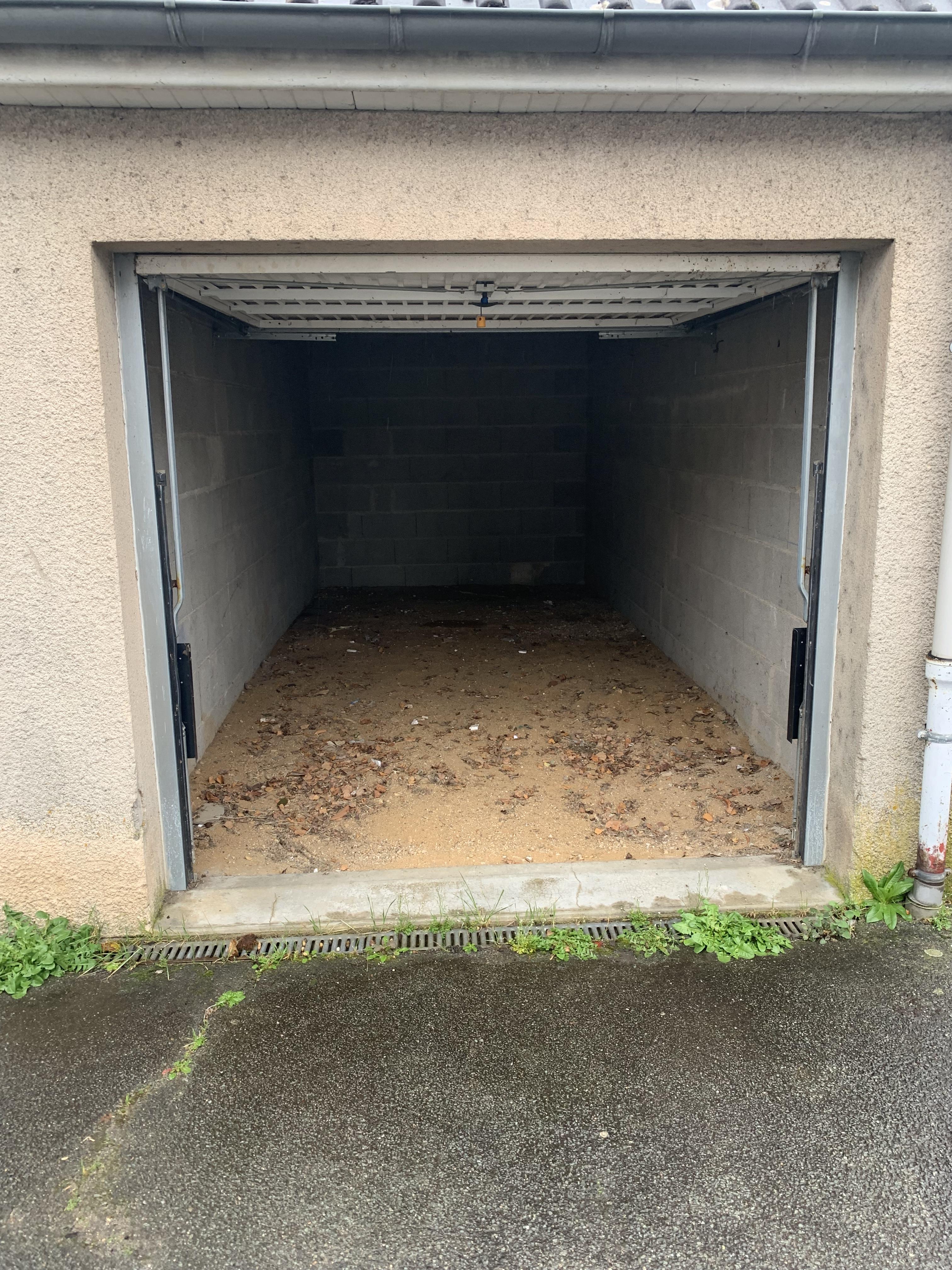 Box de stockage / beung-sur-Loire