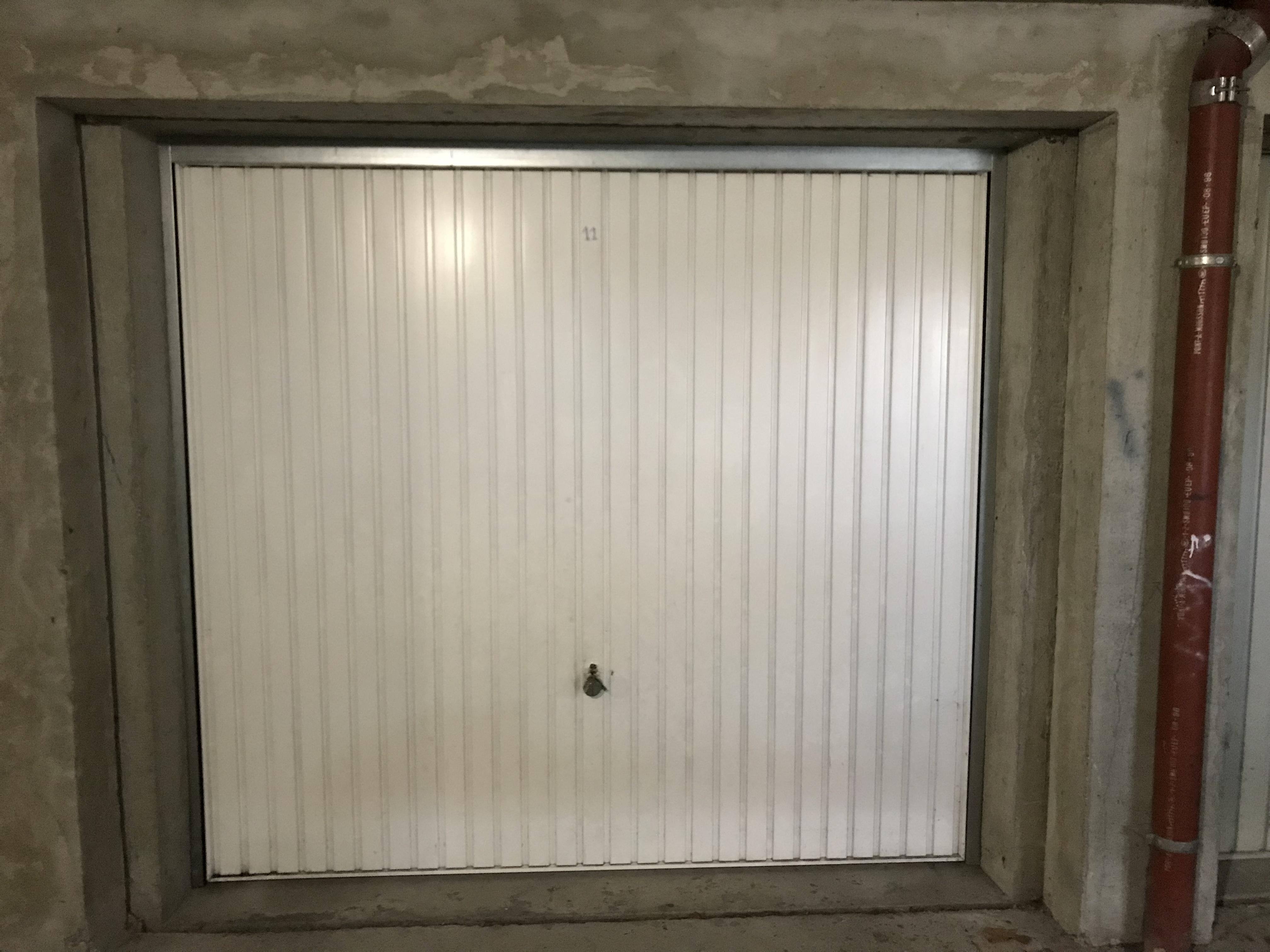 Garage fermé /parking/ La Motte Servolex