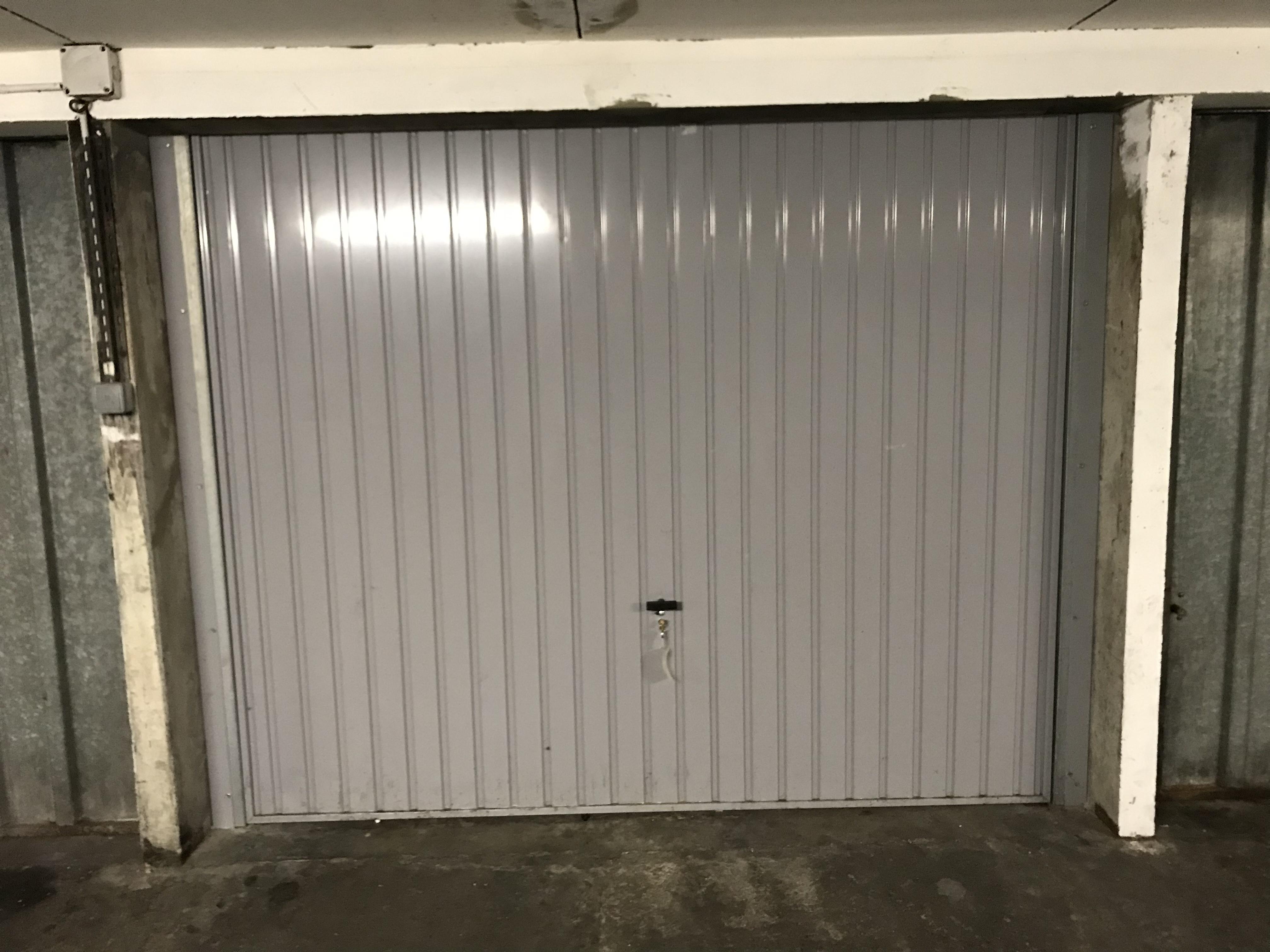 Box fermé de 13m² à La Motte-Servolex