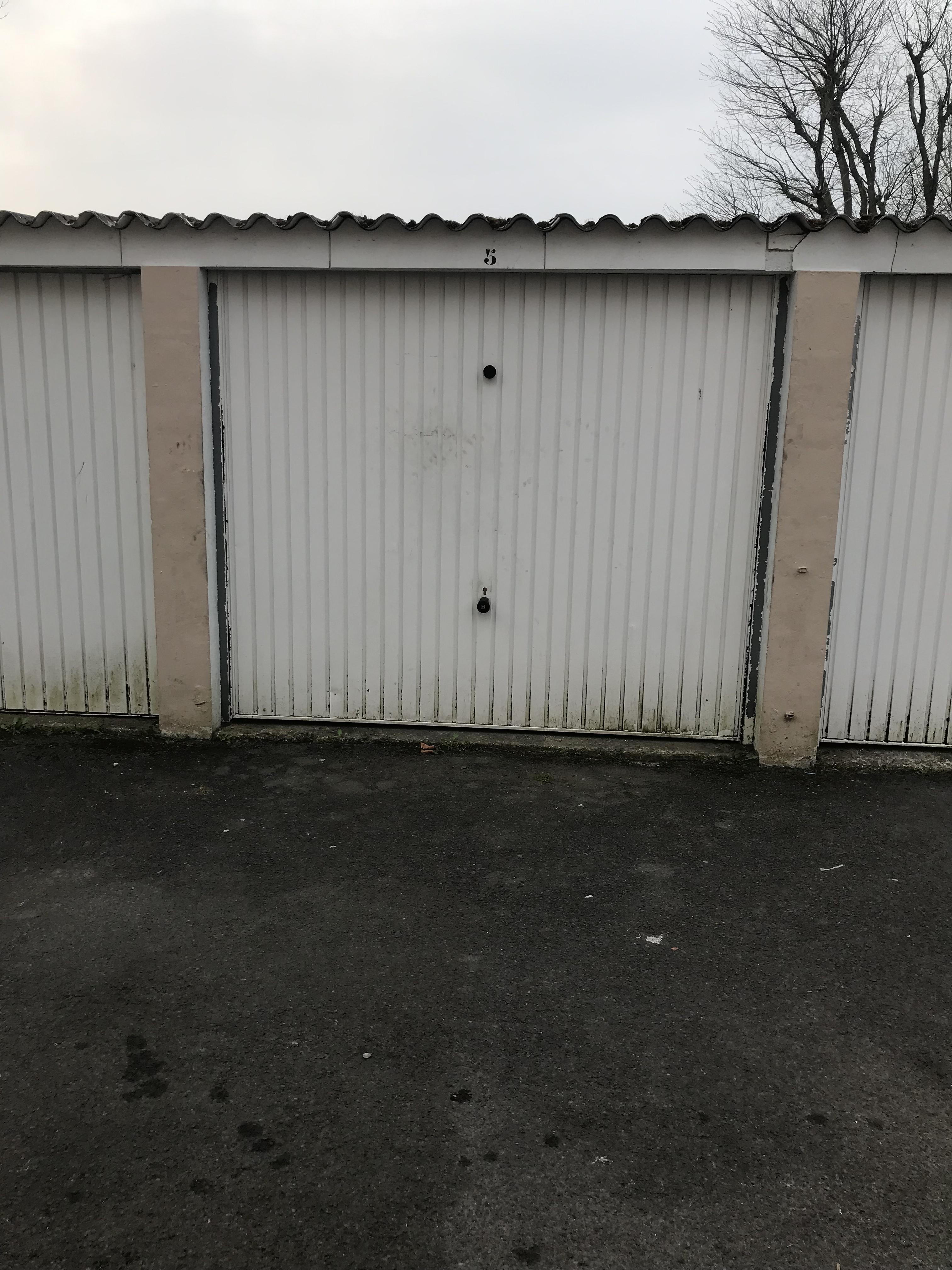 Garage / Box